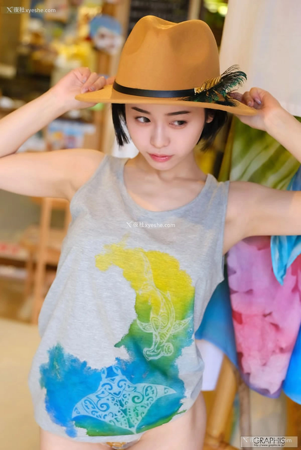1P - 清新可爱美女minamot休闲背带裤无圣光图集