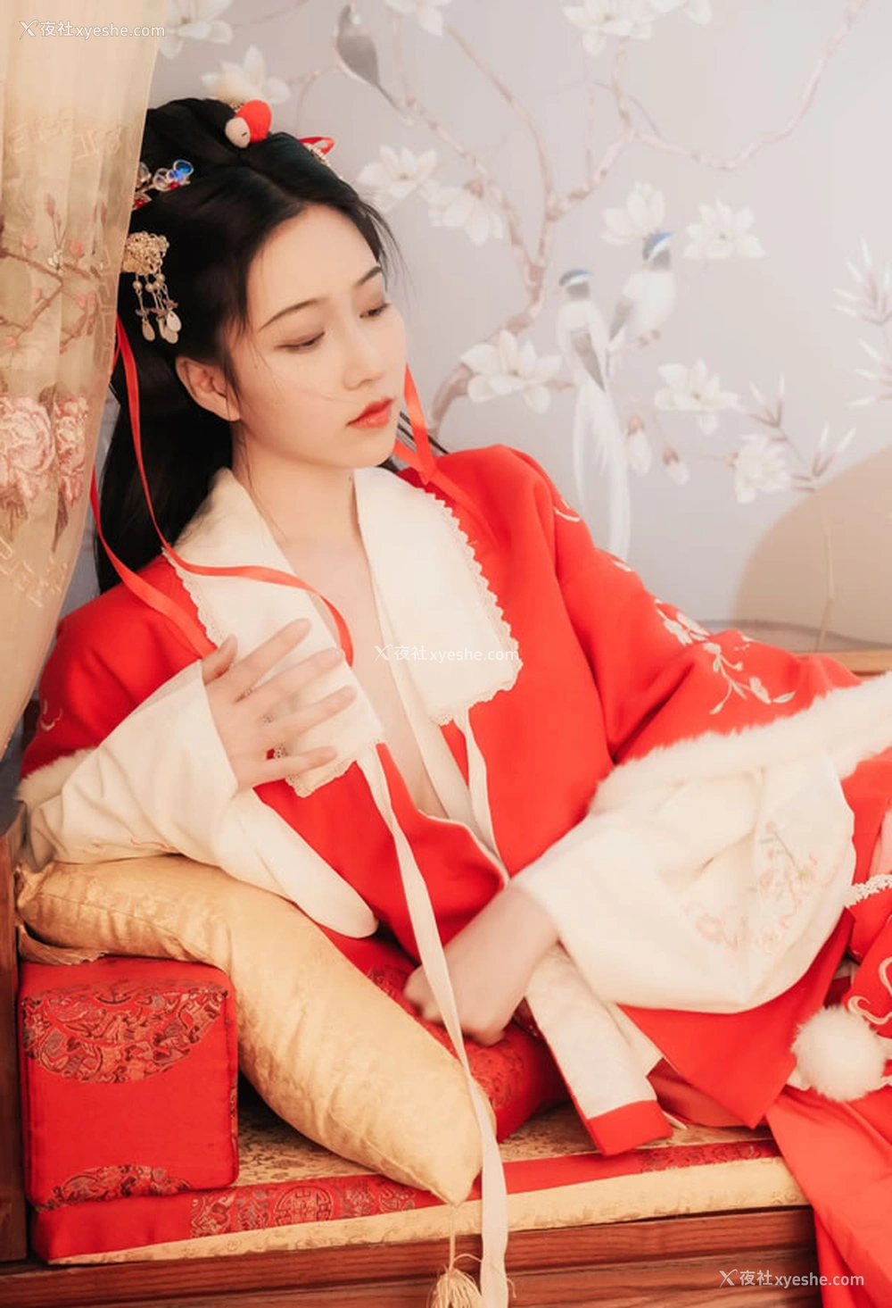 1P - 极品嫩模年年 – 点绛唇无圣光唯美图集