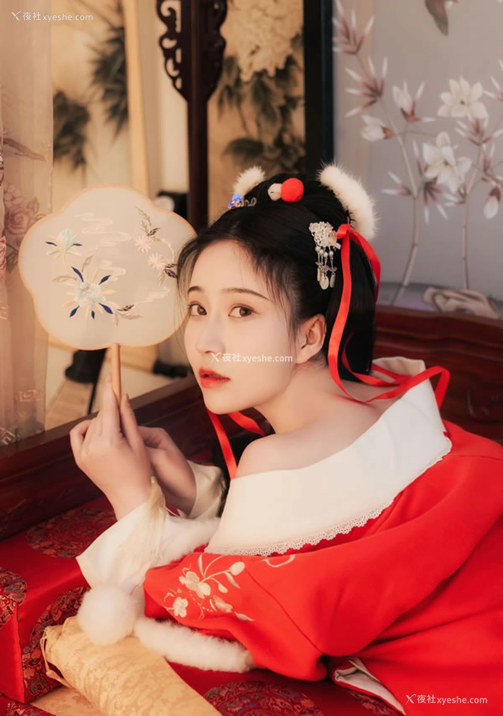 1P - 极品嫩模年年 – 点绛唇无圣光唯美图集