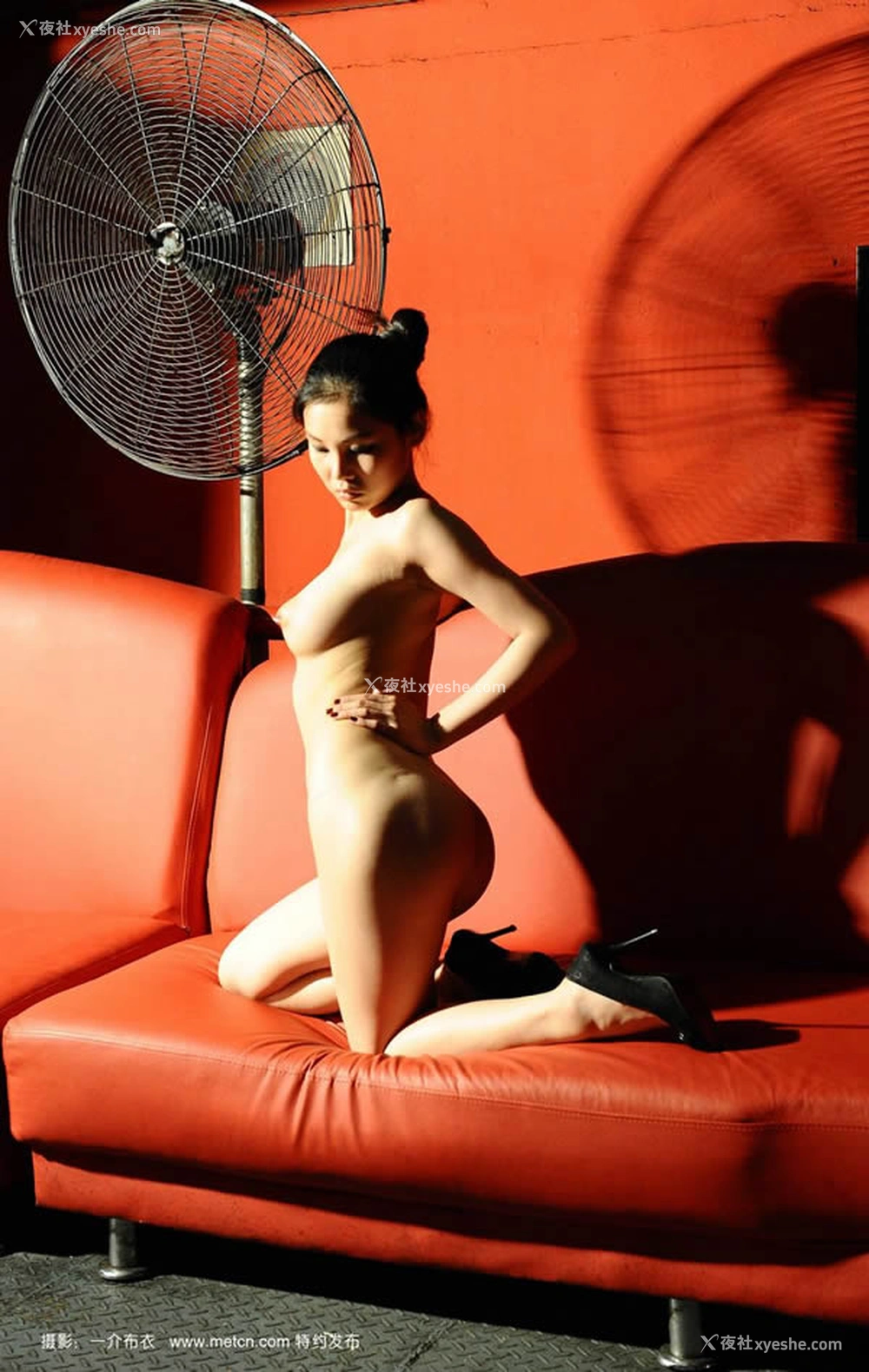 1P - 极品美模俪仙私拍无圣光人体艺术套图