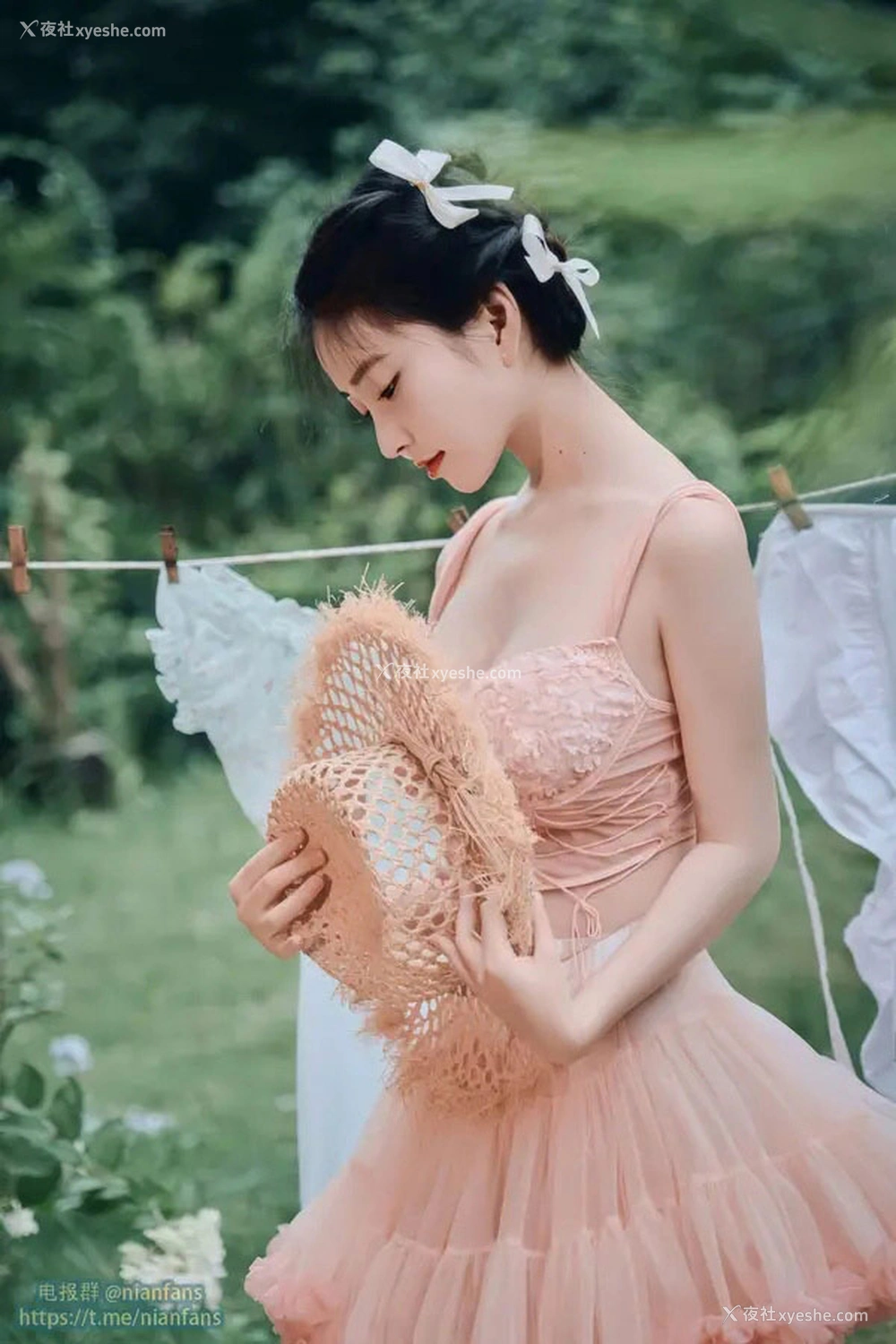 1P - 极品女神年年 粉色日记无圣光唯美图集