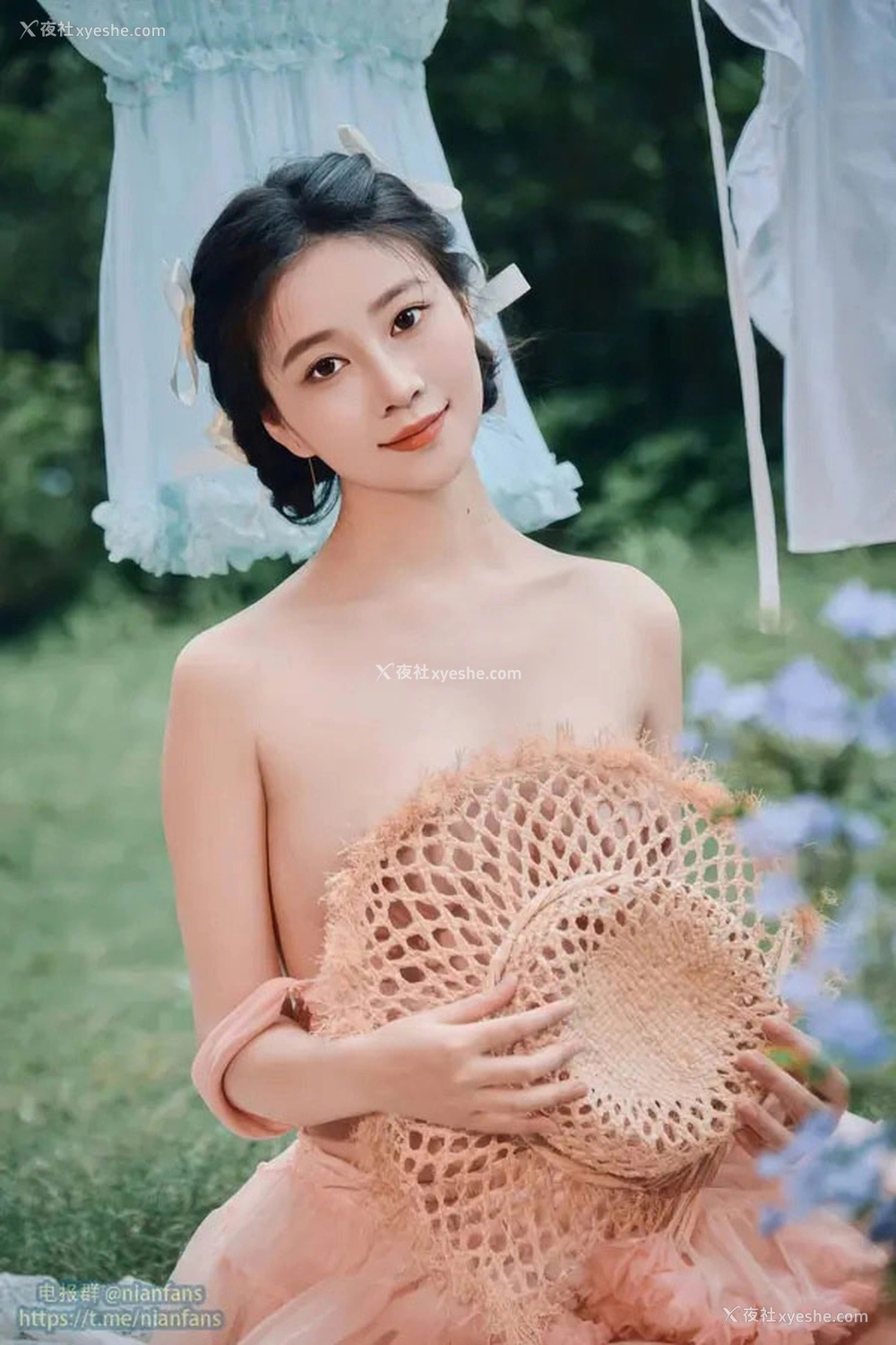 1P - 极品女神年年 粉色日记无圣光唯美图集