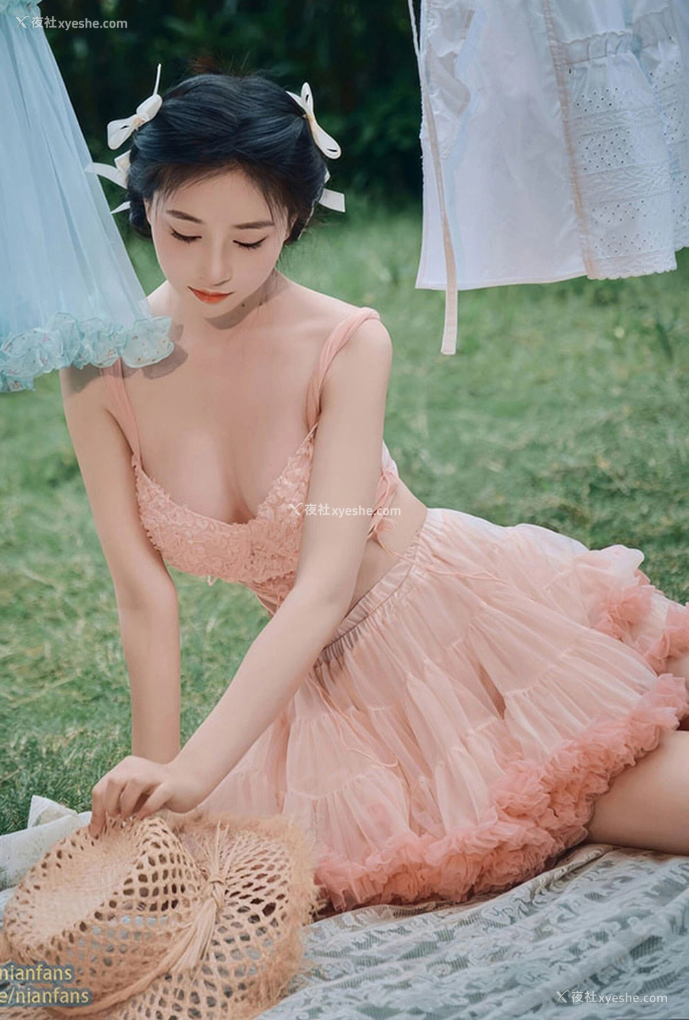 1P - 极品女神年年 粉色日记无圣光唯美图集
