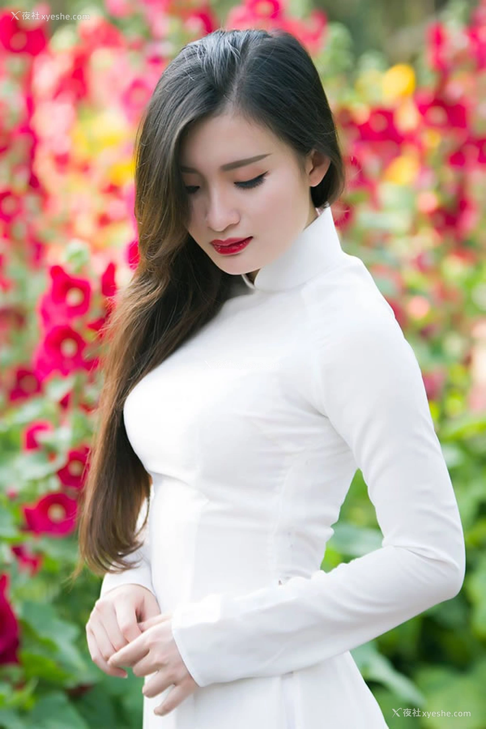 1P - 优雅美女THÙY DUYÊN无圣光唯美图集