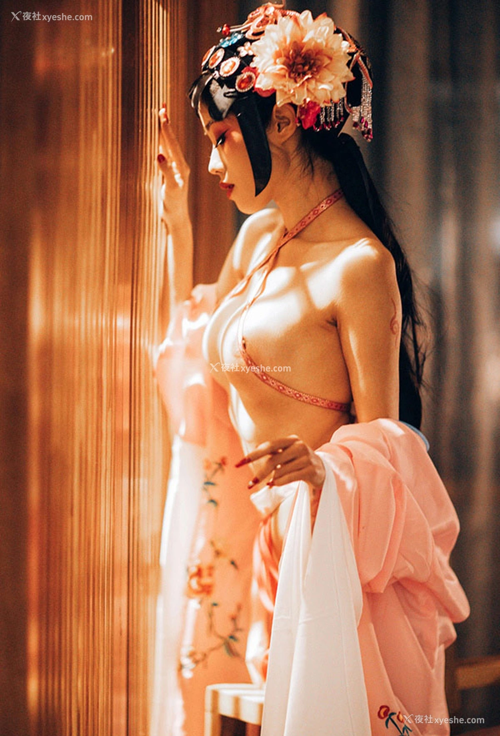 1P - 福利姬钛合金TiTi 潘金莲戏曲版2