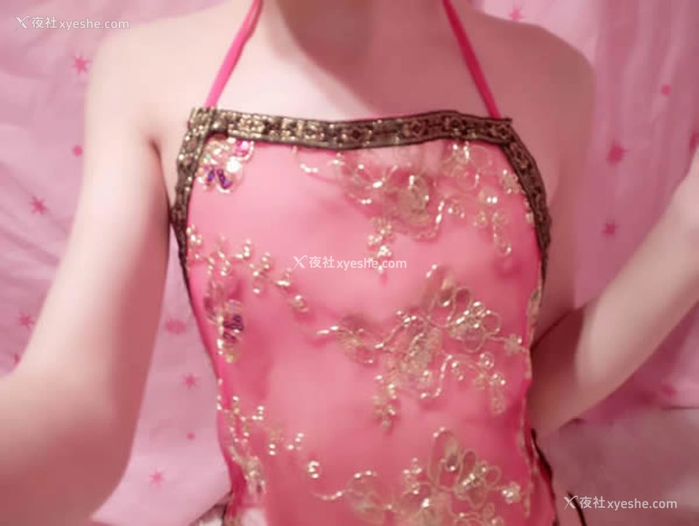 1P - 极品甜美嫩妹福利姬小樱子无圣光薄纱人体写真