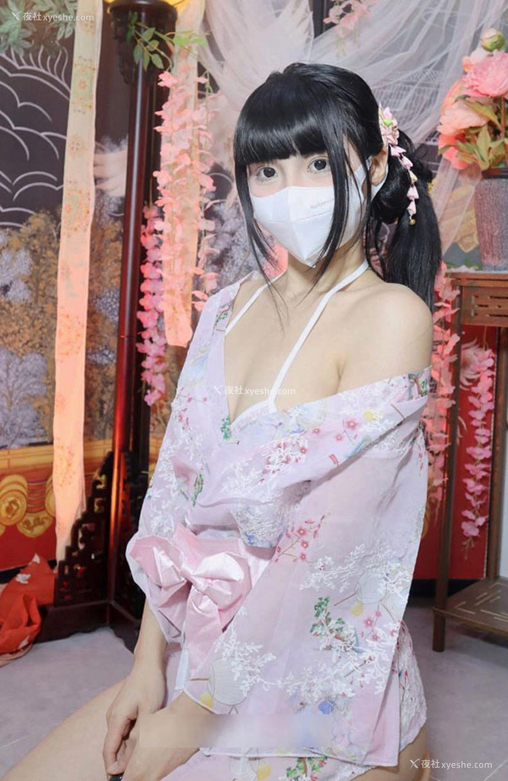 1P - 福利姬miao喵酱2024新年特辑之红粉佳人
