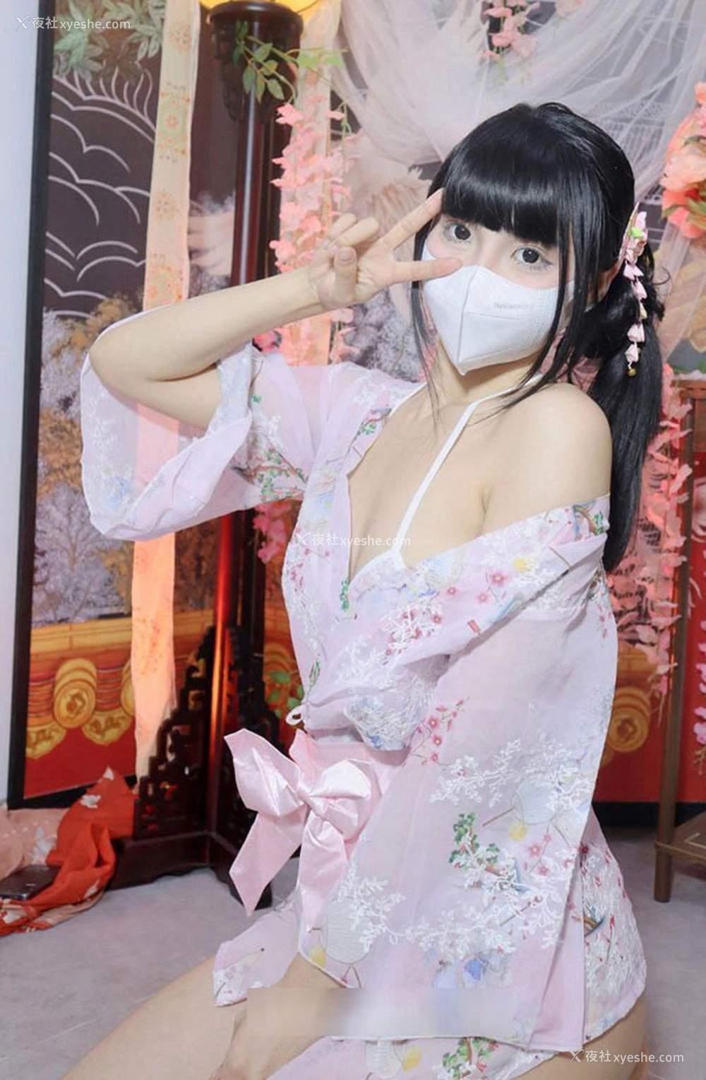 1P - 福利姬miao喵酱2024新年特辑之红粉佳人