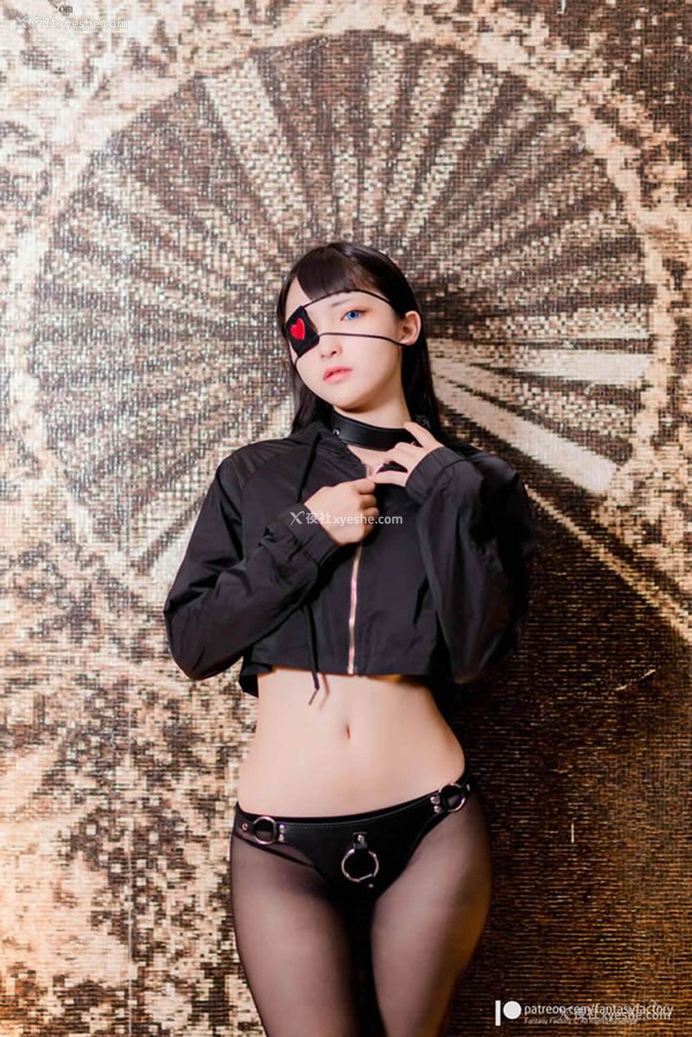 1P - 极品小美女小丁Ding无圣光作品集-红蓝双眸