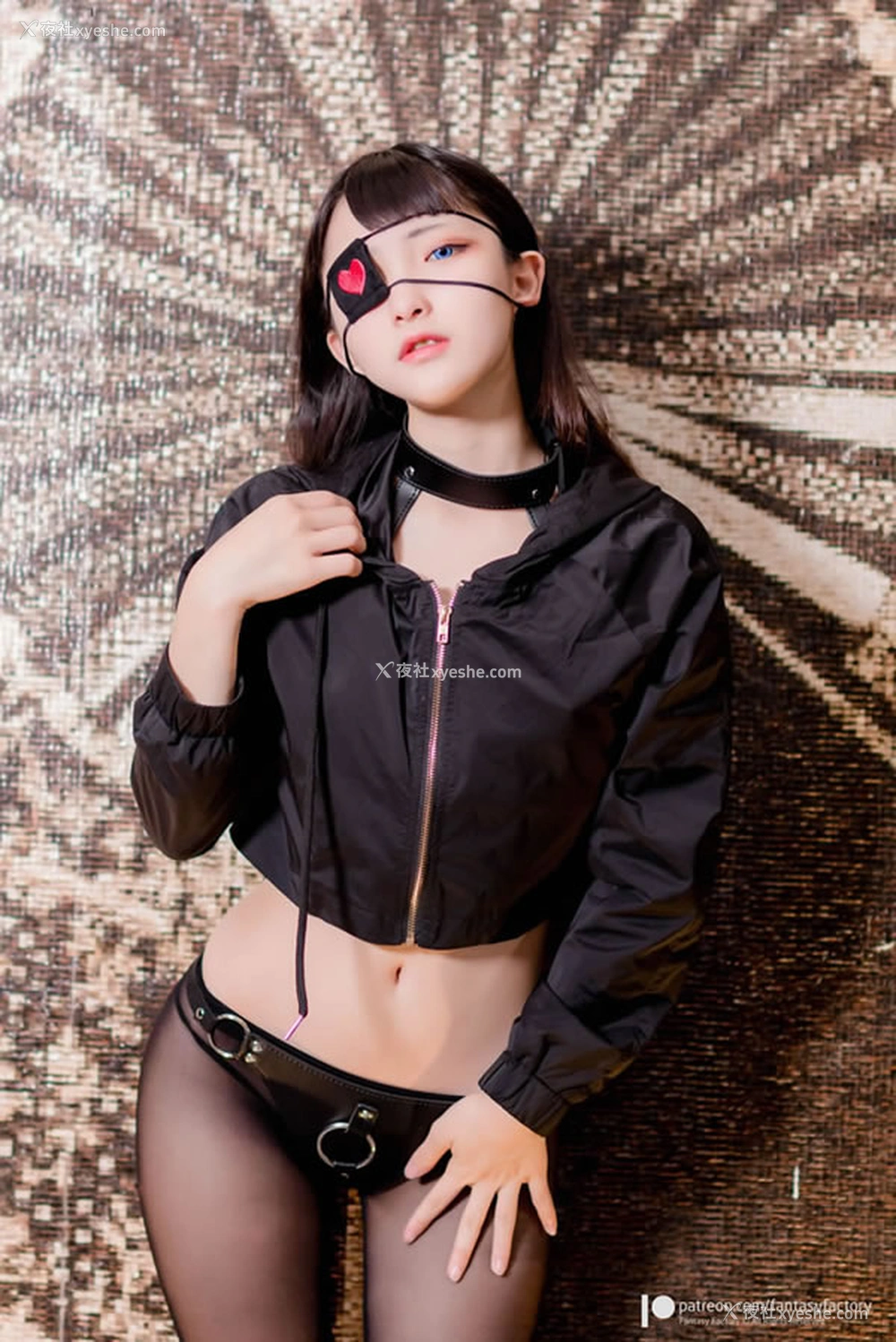 1P - 极品小美女小丁Ding无圣光作品集-红蓝双眸