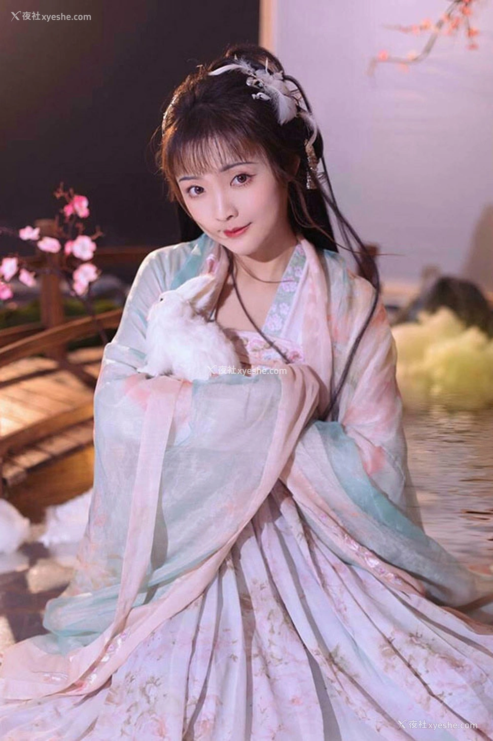 1P - 极品福利姬一只云烧2023年度尺度图集5