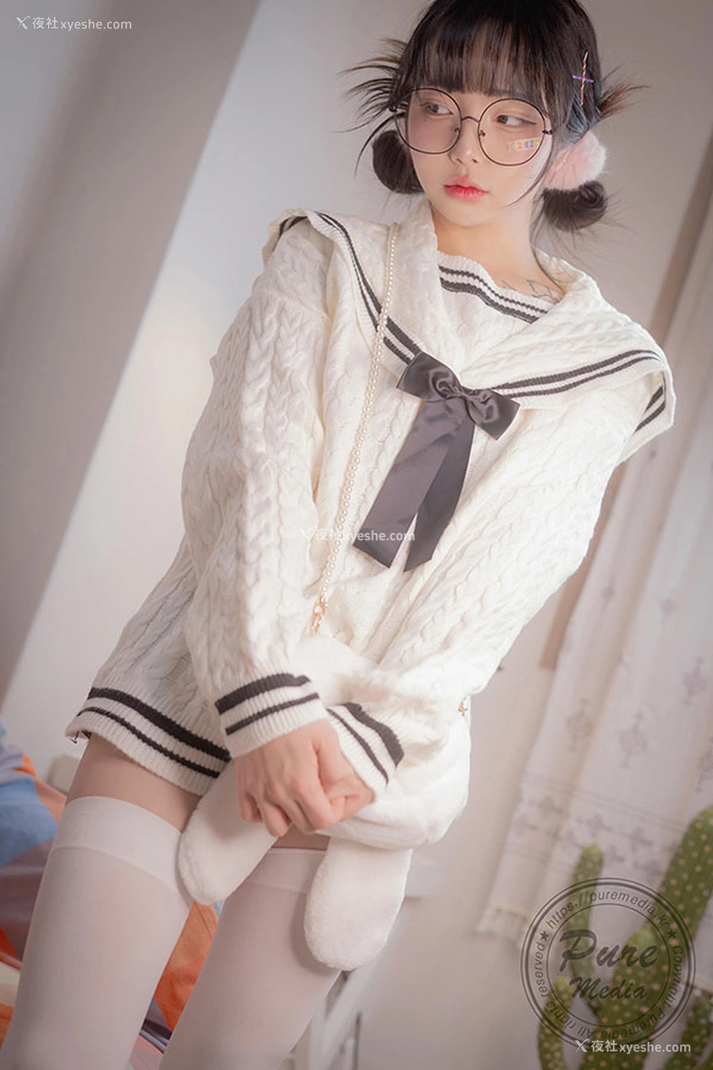 1P - 可爱美女Jelly毛衣白丝JK无圣光图集