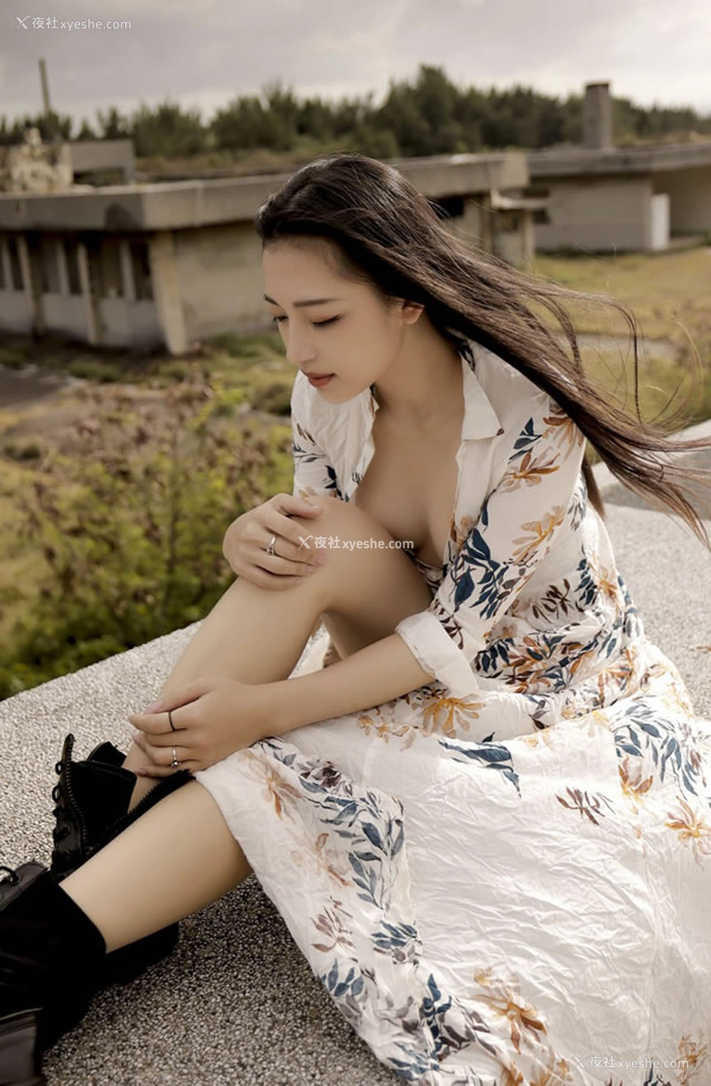 1P - 唯美女孩夏暮光田园风高叉裙无圣光图集