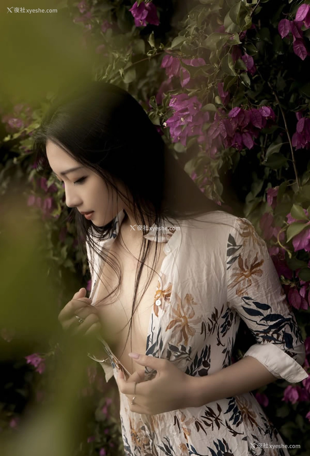 1P - 唯美女孩夏暮光田园风高叉裙无圣光图集