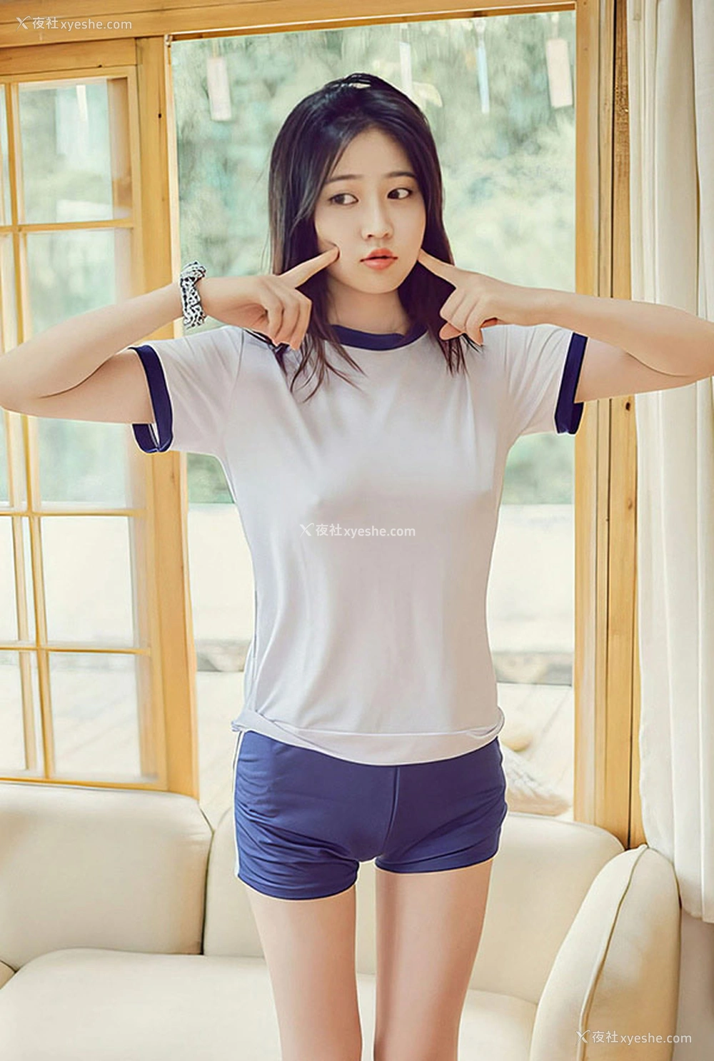 1P - 极品女神年年运动服无圣光尽现青春活力