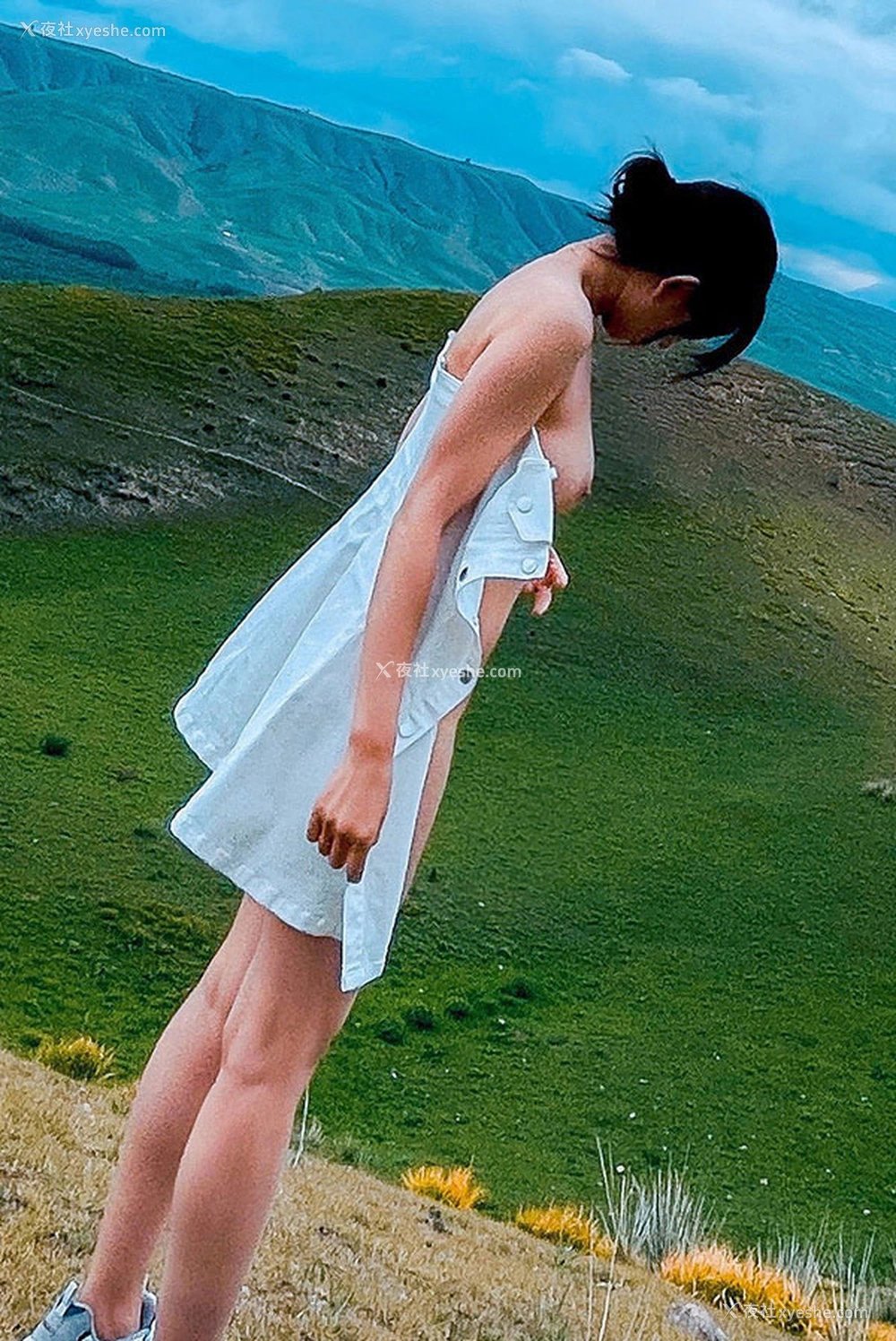 1P - 露出系福利姬@小可爱 高原旅拍视图合集