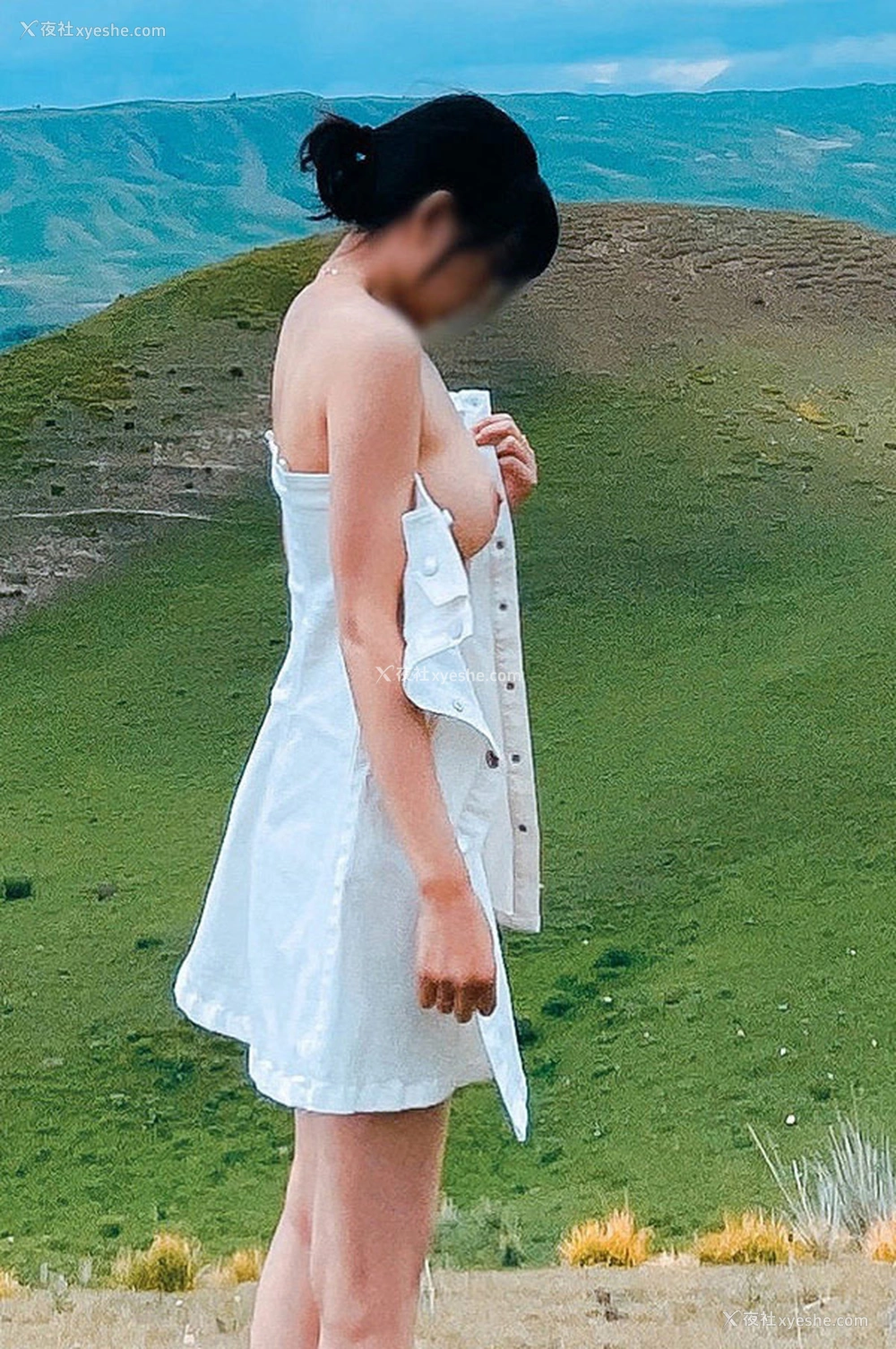 1P - 露出系福利姬@小可爱 高原旅拍视图合集