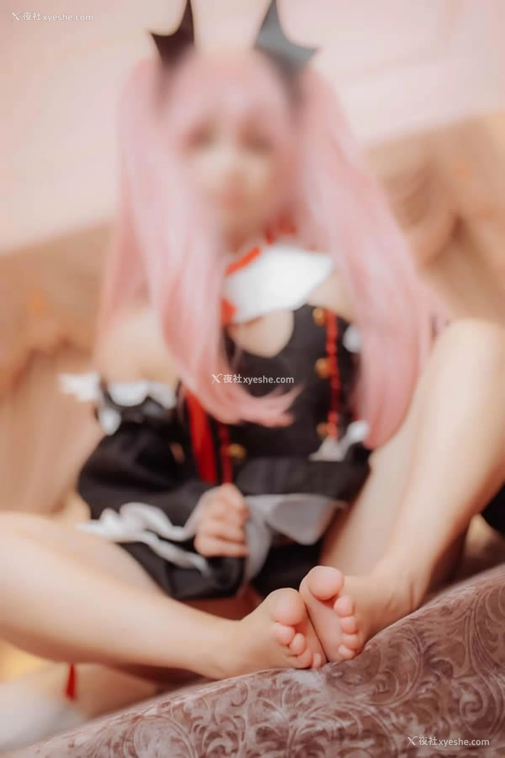 1P - 极品萝莉网红少女映画克鲁鲁无圣光人体艺术写真