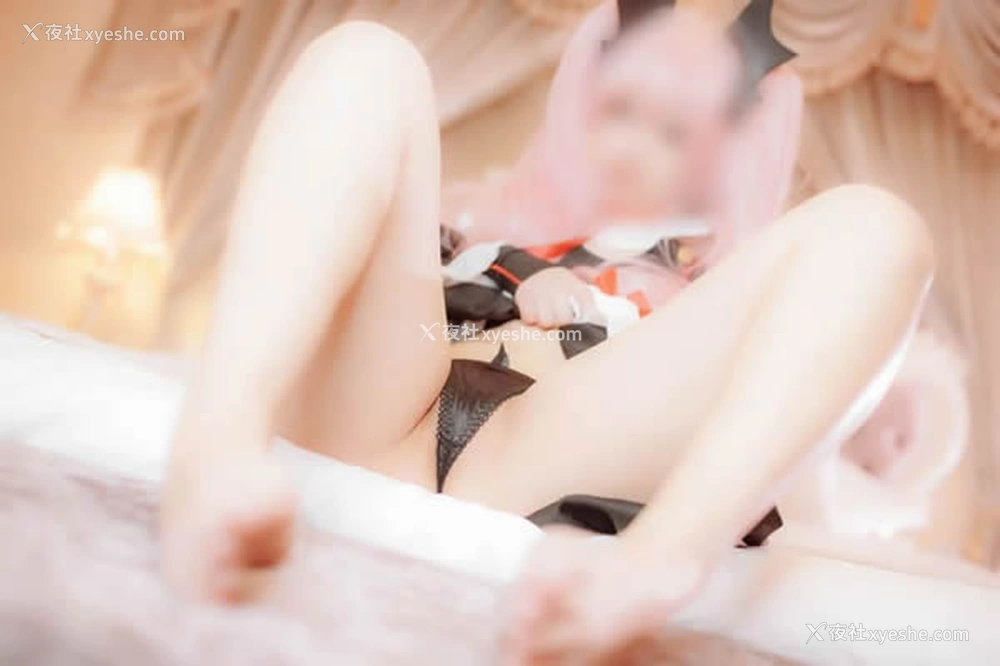 1P - 极品萝莉网红少女映画克鲁鲁无圣光人体艺术写真