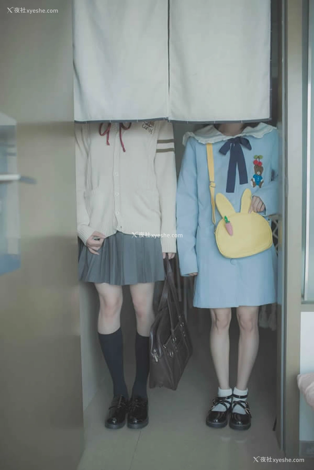 1P - 极品柚木写真品玉系列-制服妹子无圣光套图