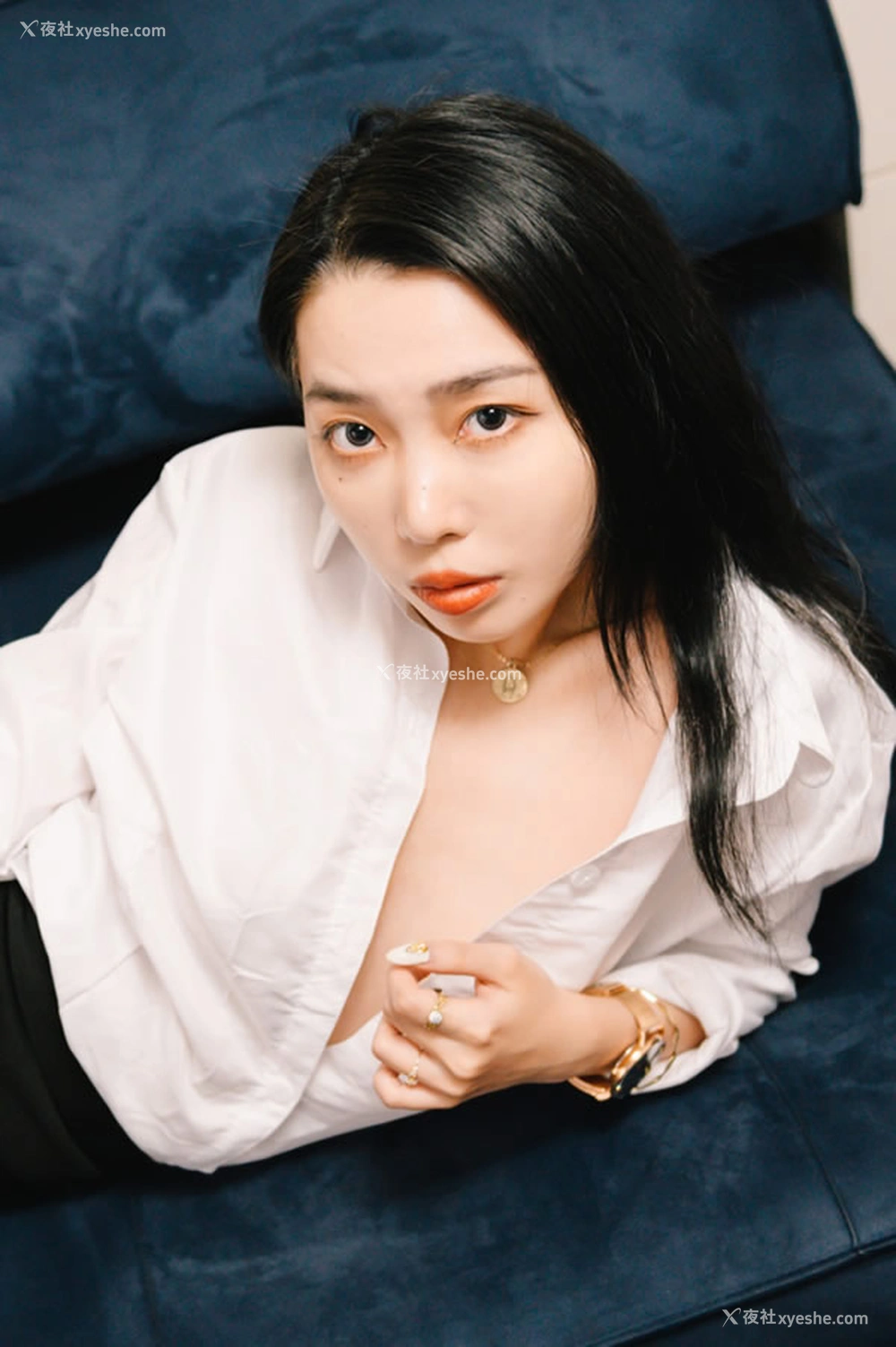 1P - JVID女郎-绝美OL教师无圣光人体套图