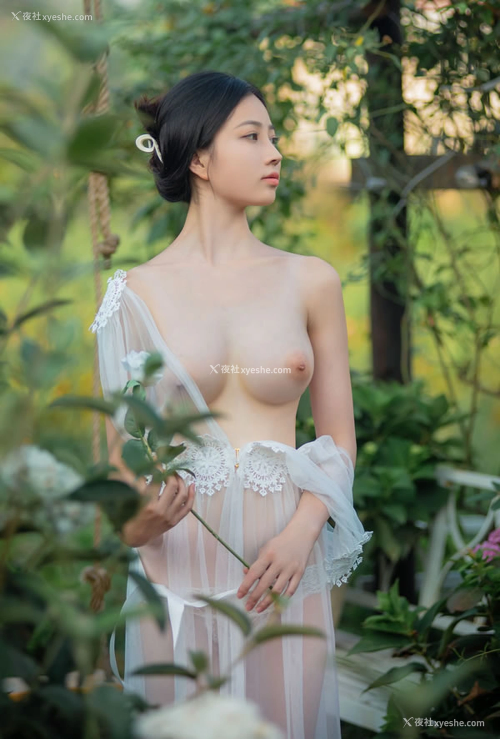 1P - 极品嫩模年年 – 神明之女唯美无圣光图集