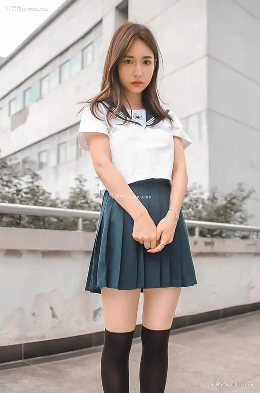 1P - 摄影师Anita L之TG丝袜空间美女尺度福利图2