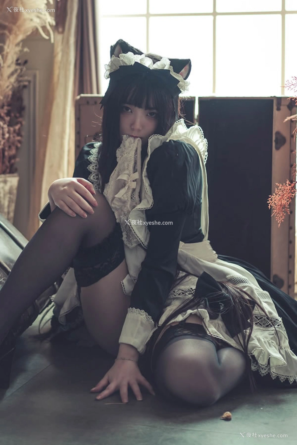 1P - 福利姬落落Raku – 美丽狐耳新娘