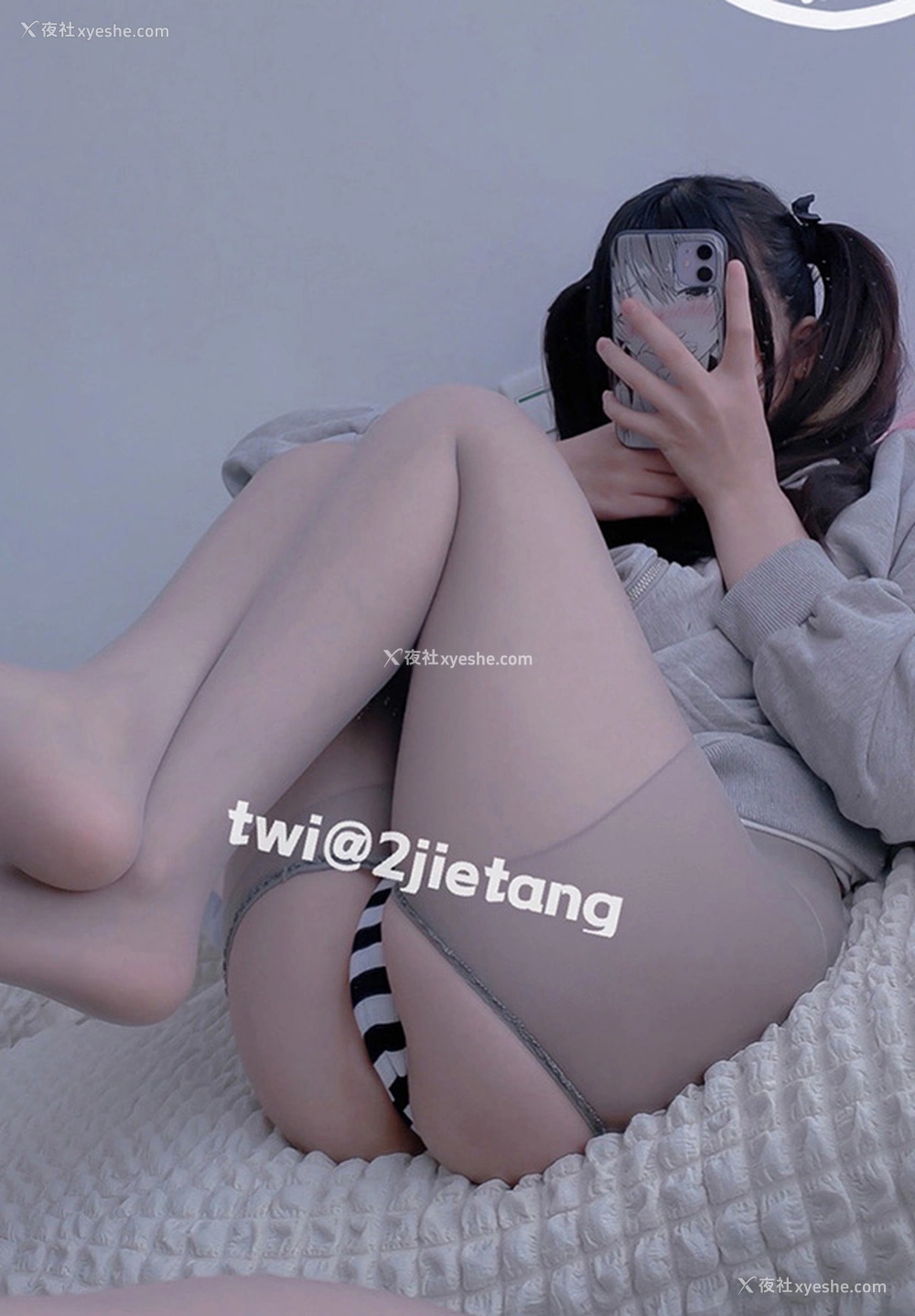 1P - 网红美女二阶堂2jietang 灰色外套