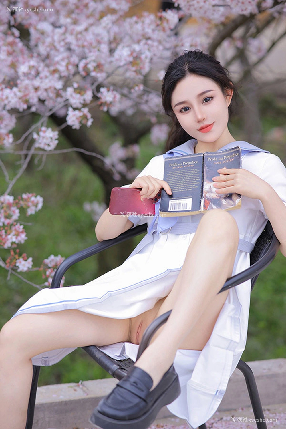 1P - 福利姬桃暖酱 放学路上无圣光唯美图集