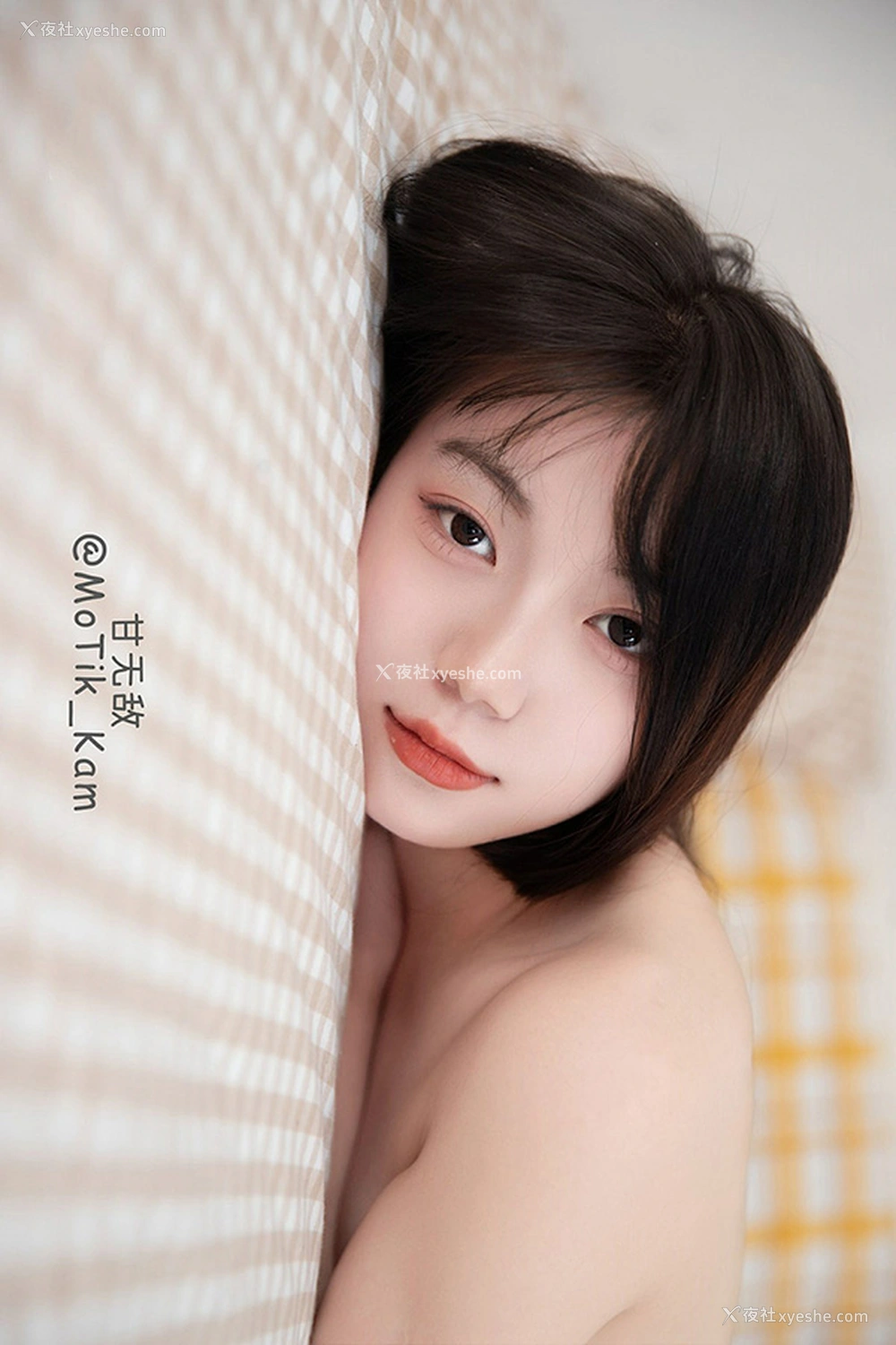 1P - 极品甘无敌唯美无圣光横空出世秒杀福利姬