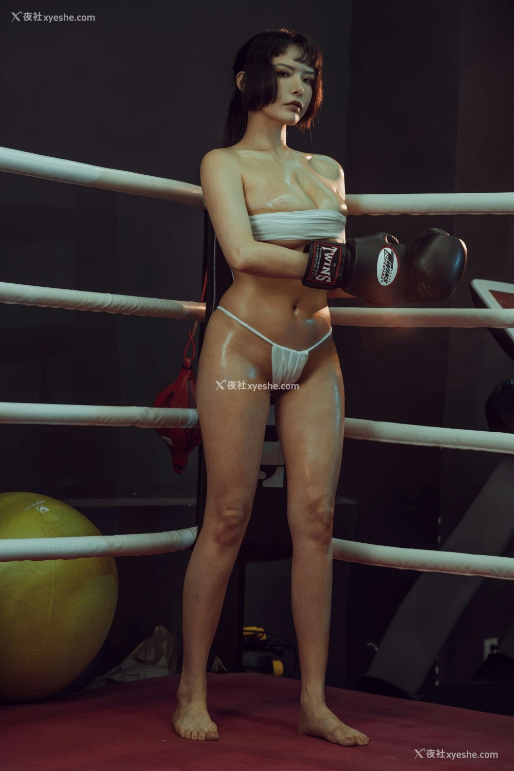 秋和柯基(夏小秋秋秋) – 地下拳