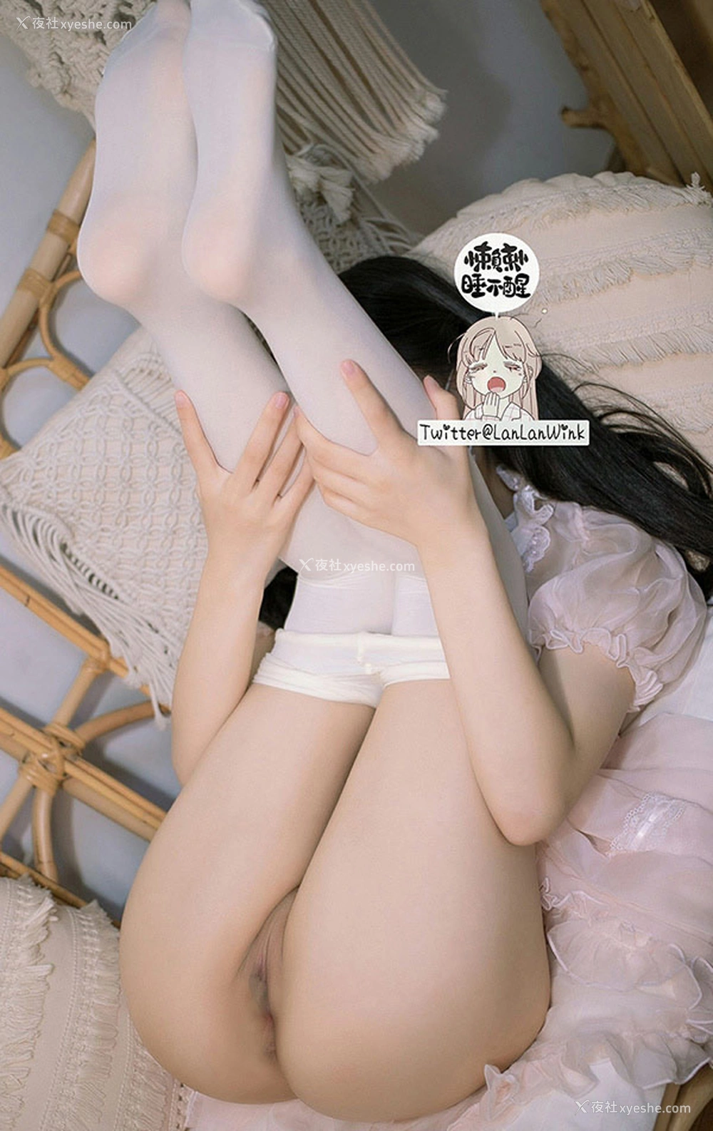 1P - 福利姬@懒懒睡不醒 吃饭还是先吃我