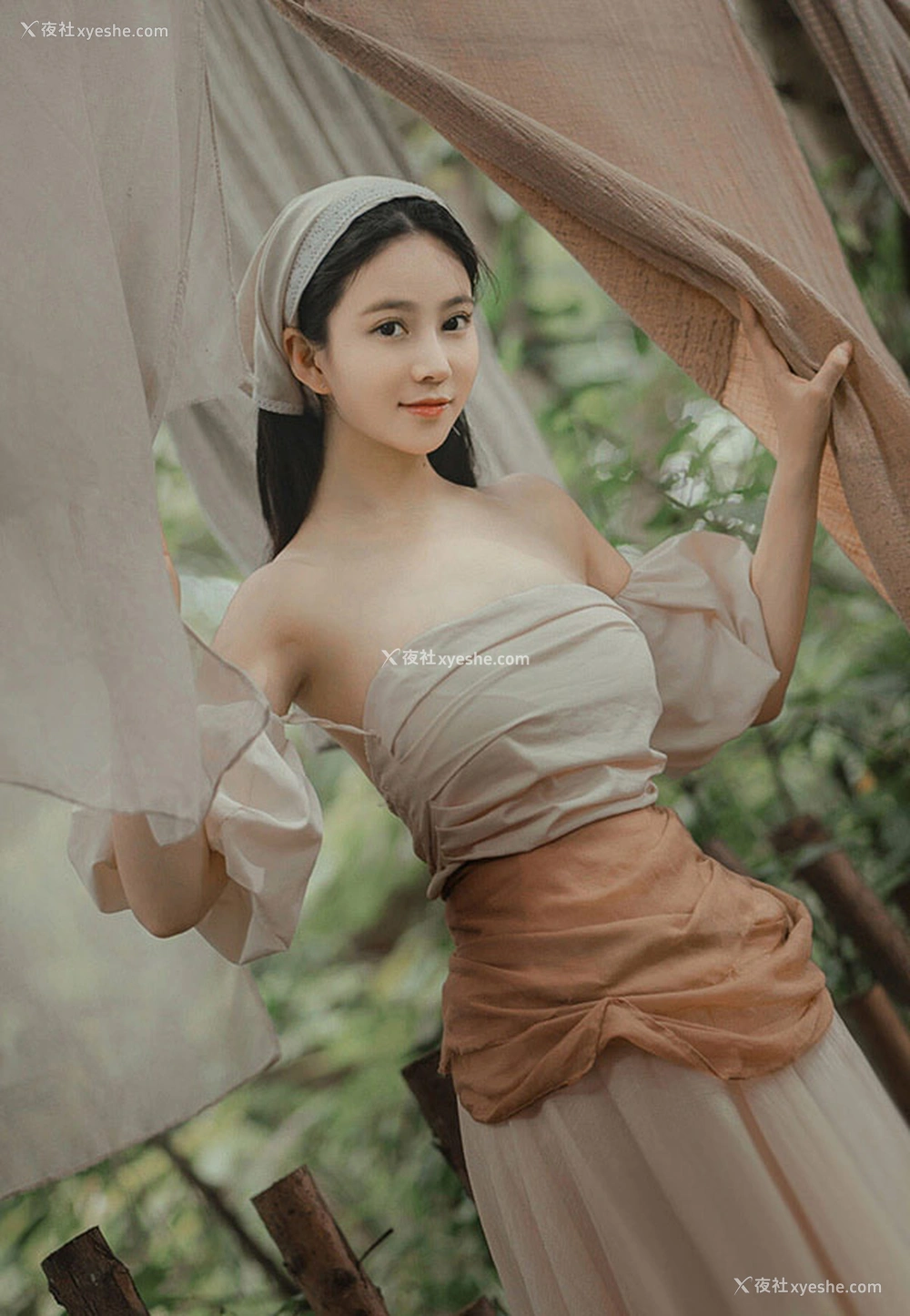 1P - 极品女神年年之三沐三熏芙蓉出水来