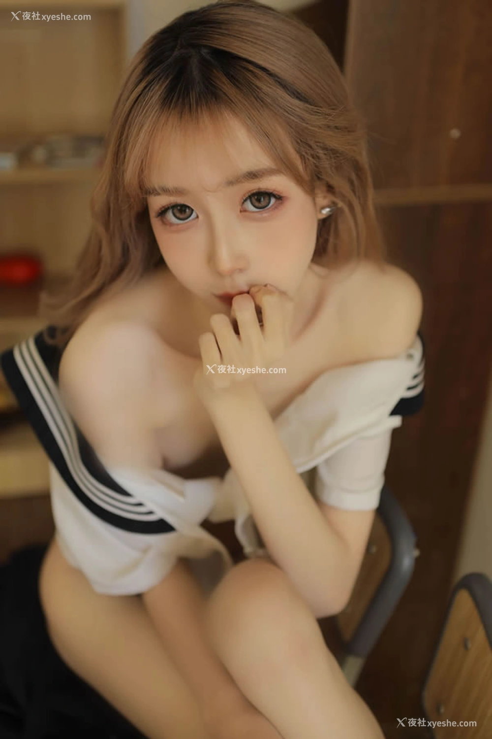 1P - 福利姬金鱼kinngyo – 校服居家JK