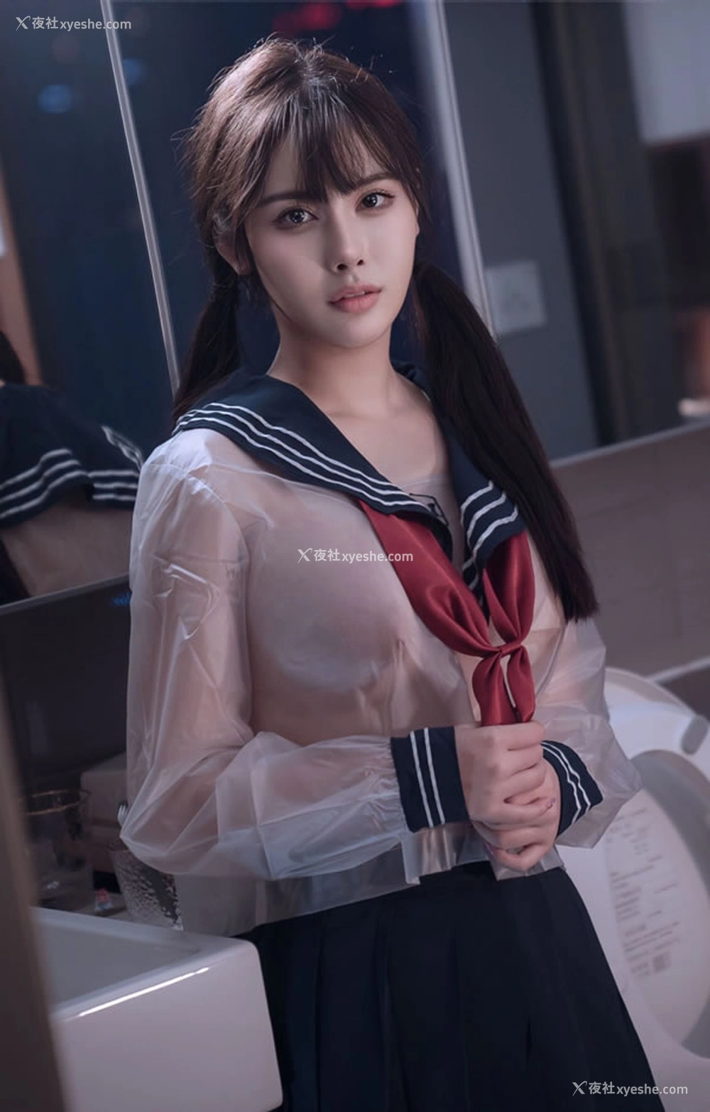 1P - 极品福利姬恋恋艾妮 – 制服Jk网格