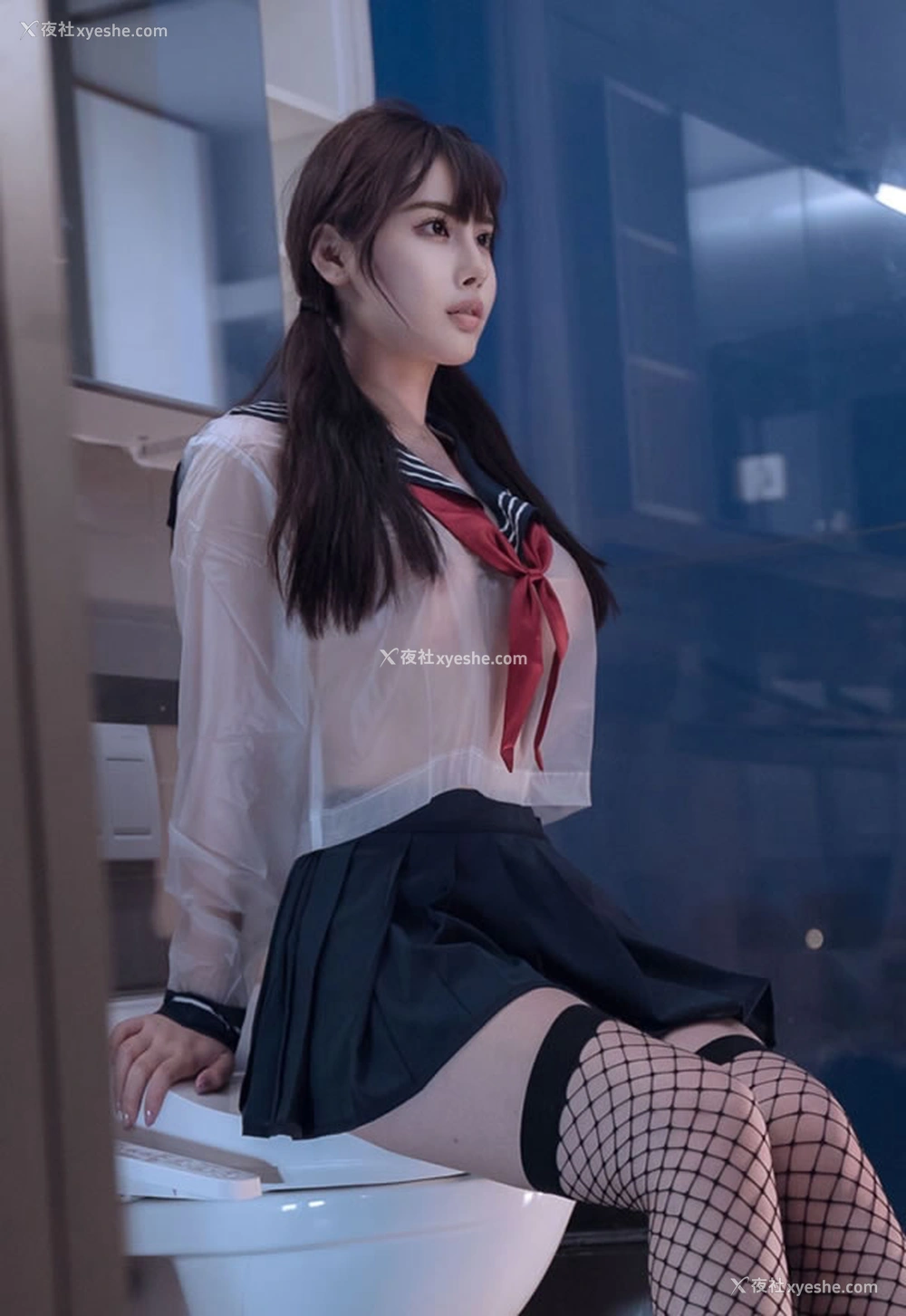 1P - 极品福利姬恋恋艾妮 – 制服Jk网格