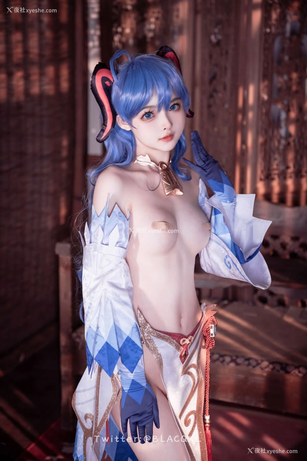 1P - 福利姬白莉爱吃巧克力 – 甘雨2