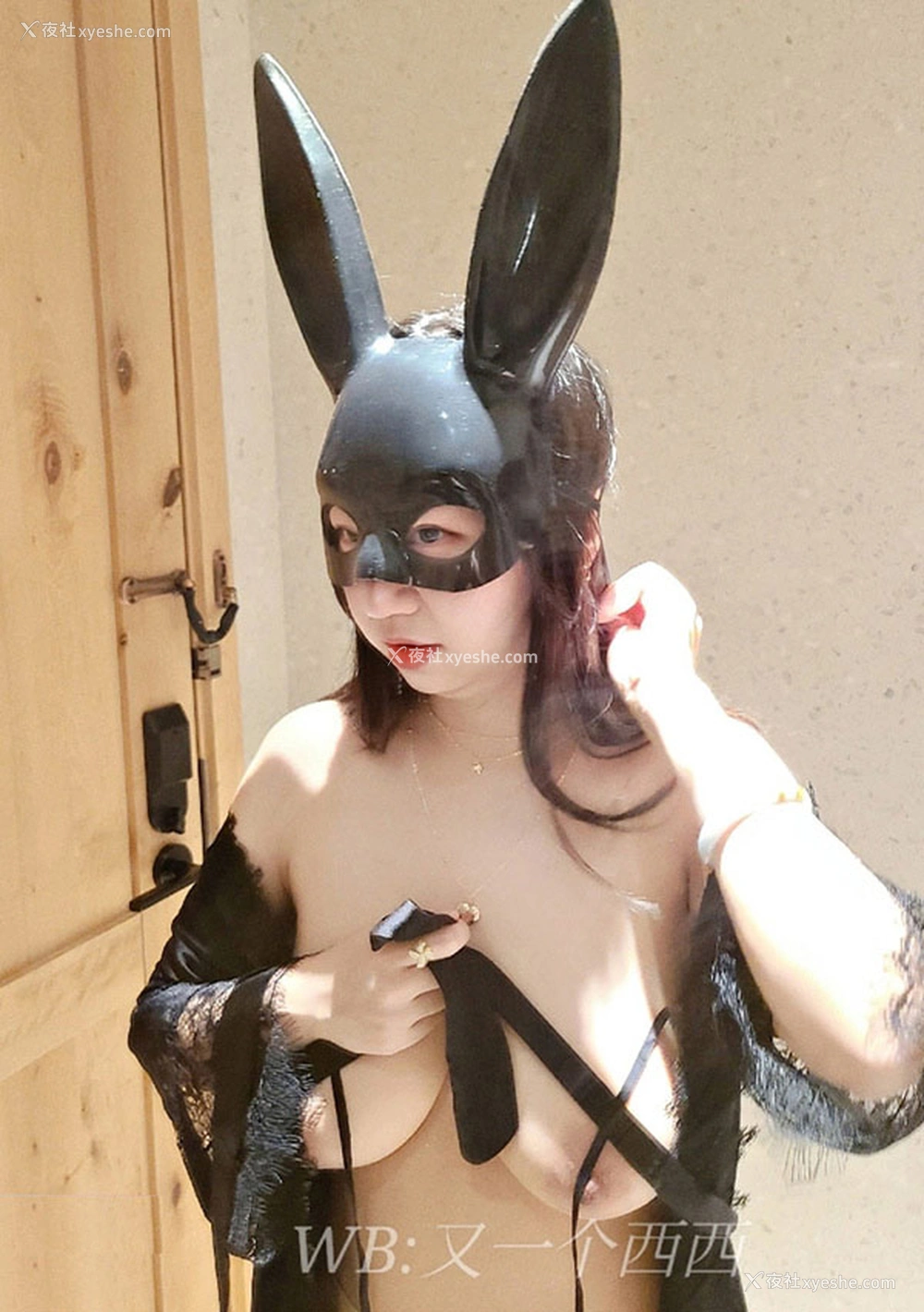 1P - 巨乳人妻@又一个西西尺度私拍视图合集3
