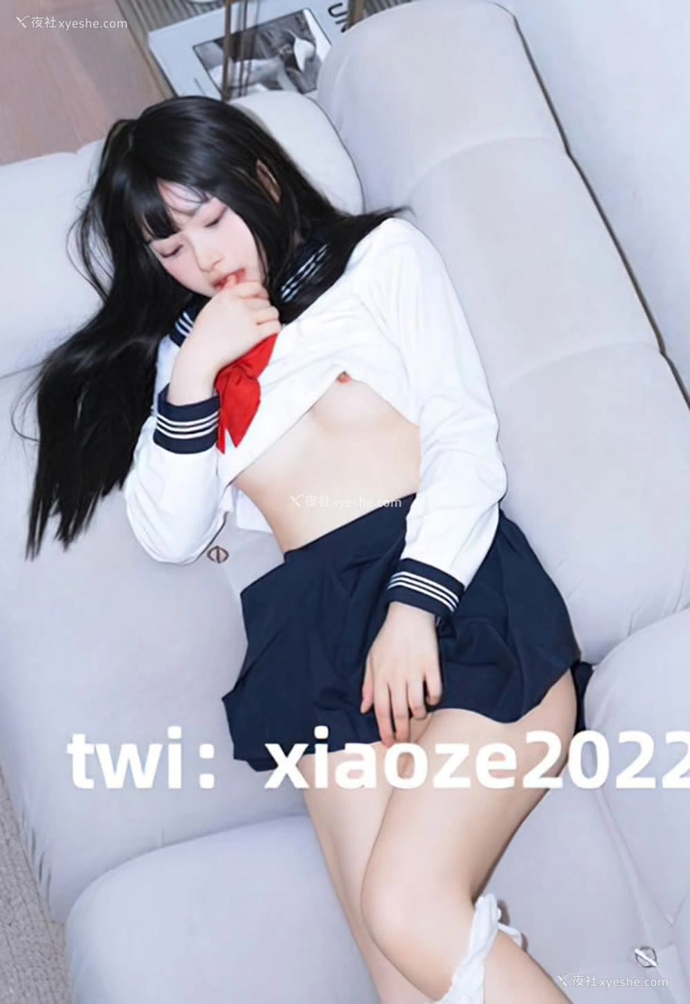 1P - 福利姬xiaoze2022 – 私房JK与女仆