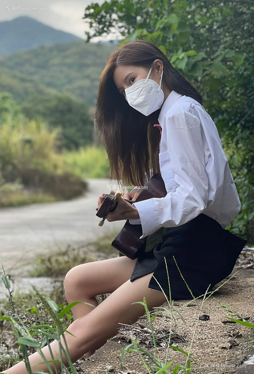 1P - 推特清新网红52bailI露出尺度视图