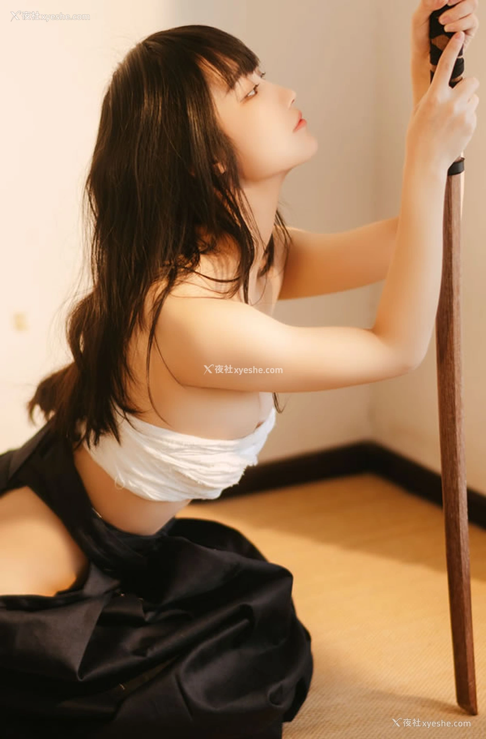 1P - 网红美女汪知子 – 最后的武士