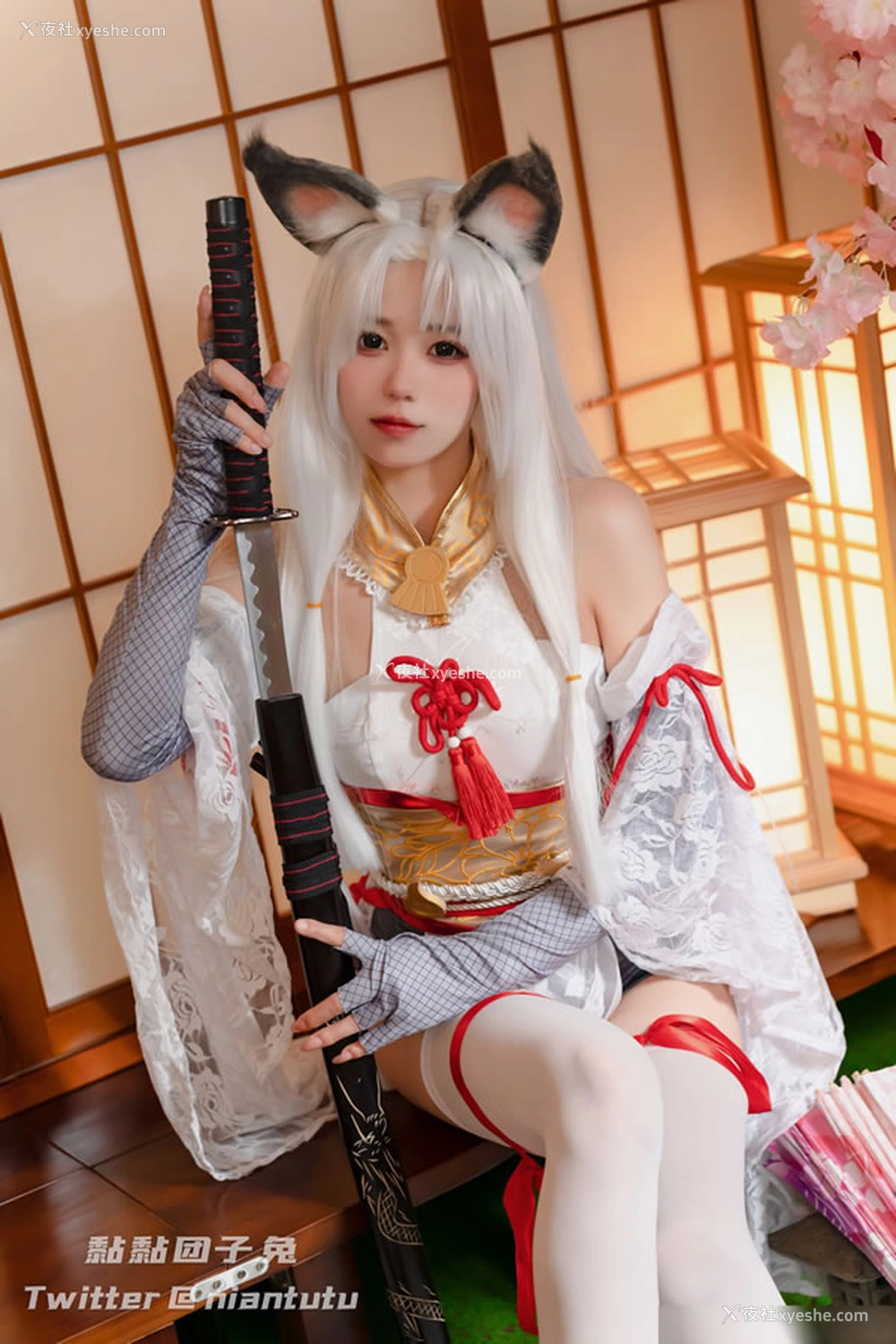 1P - 福利姬黏黏团子兔-狐女郎武士无圣光图集