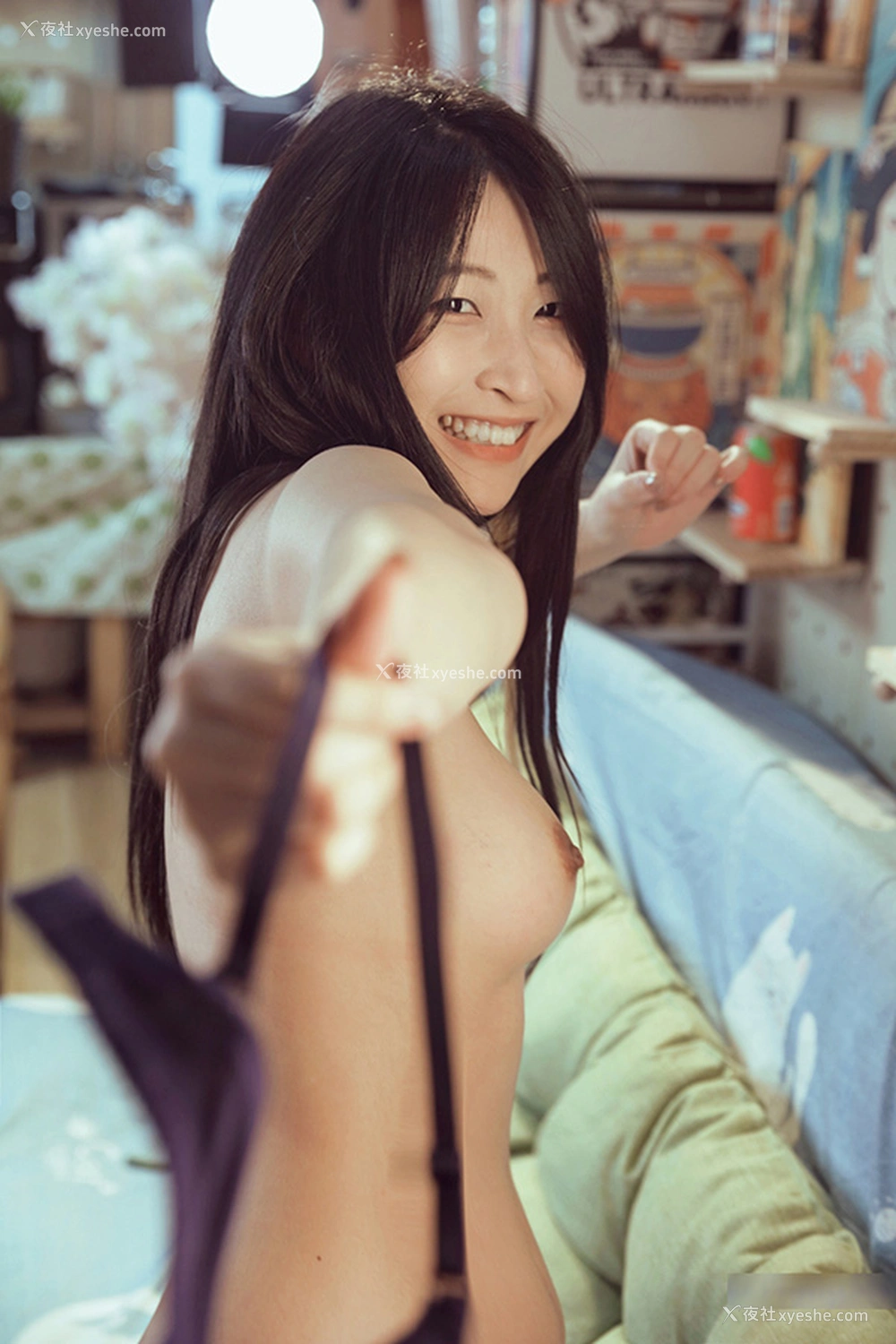 1P - 制服美女Cersei艺术店里初脱无圣光图集4