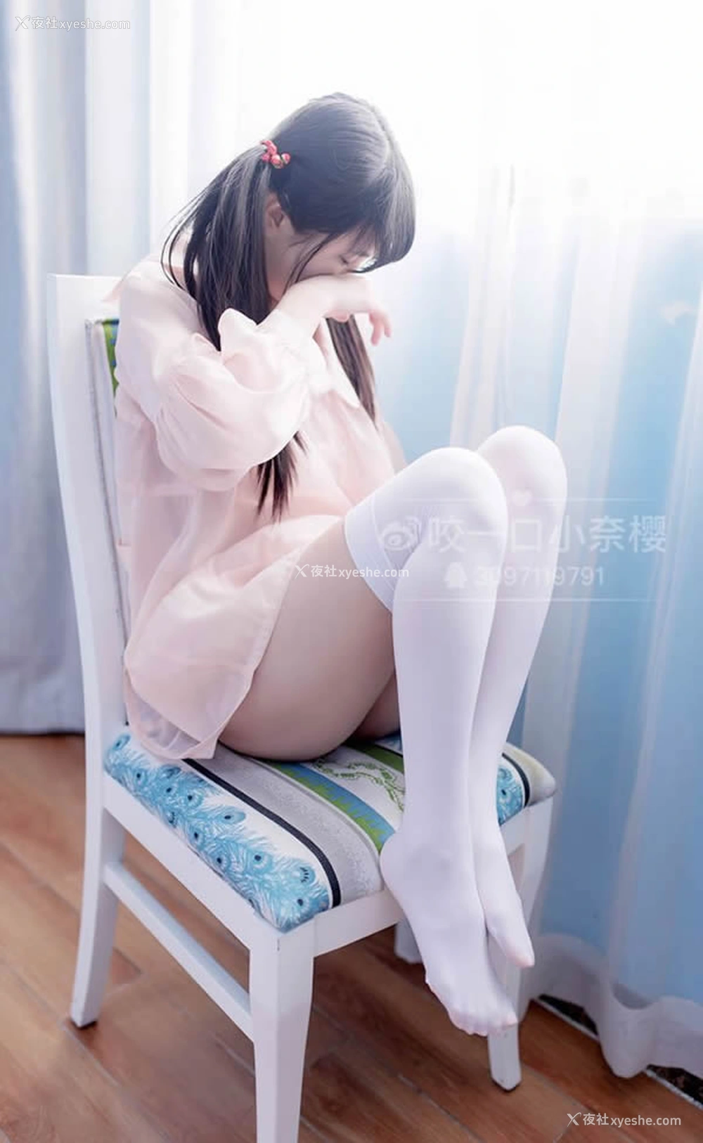 1P - 极品萝莉网红咬一口小奈樱粉色睡衣无圣光套图