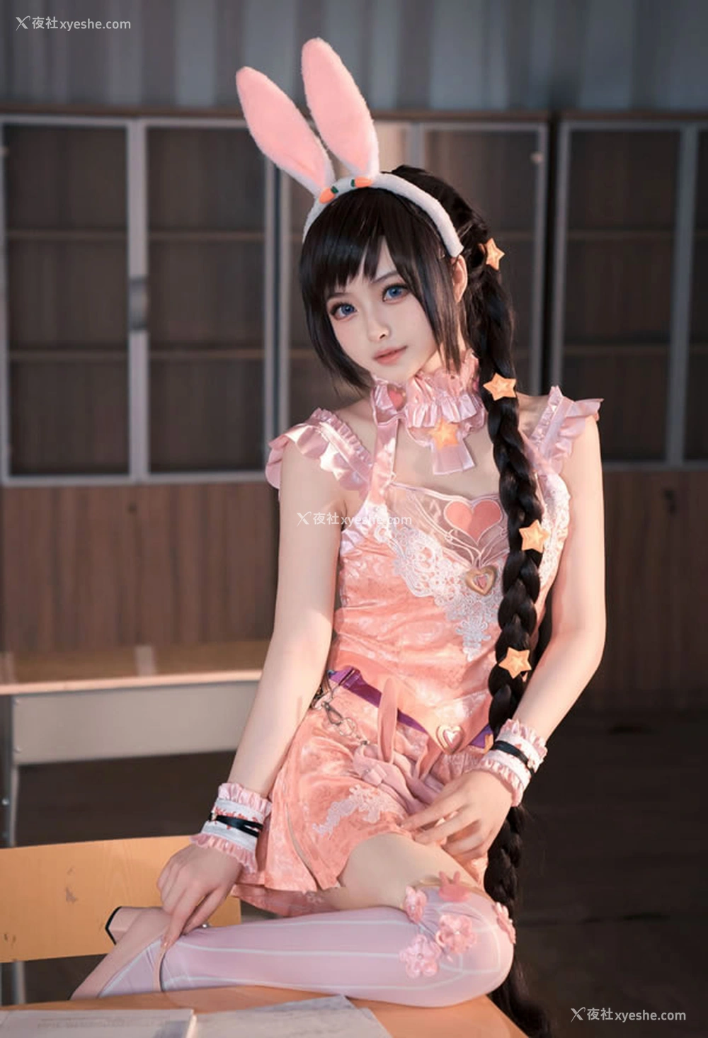 1P - 福利姬白莉爱吃巧克力 – 小舞