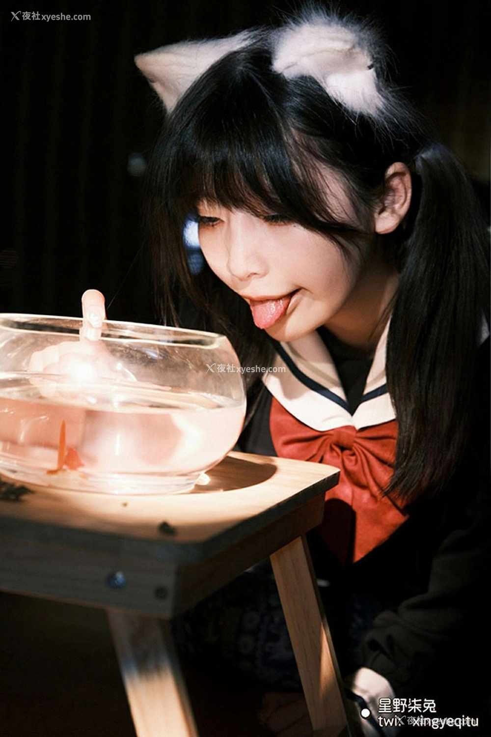 1P - 福利姬星野柒兔 放课后的吔鱼少女