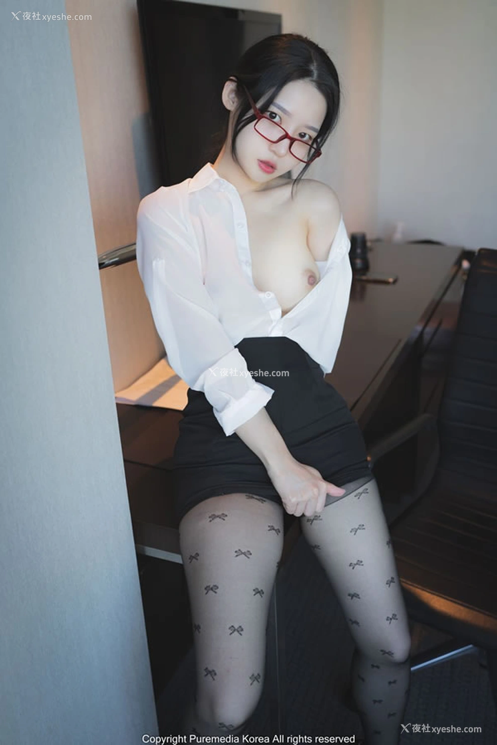 1P - 漂亮OL女秘书Yeha遭遇潜规则无圣光图集