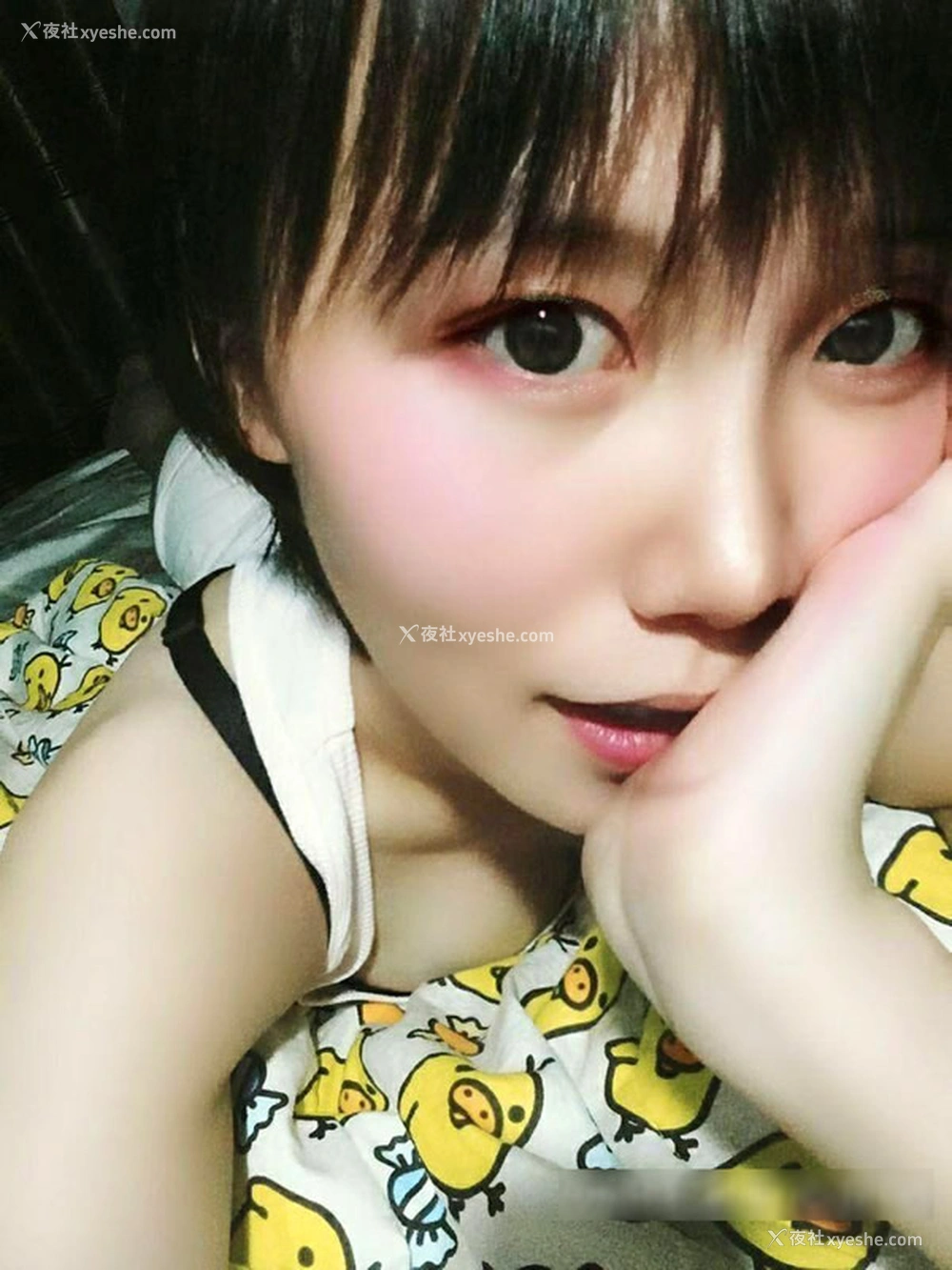1P - 推特电报收集各类美女自拍无圣光图集