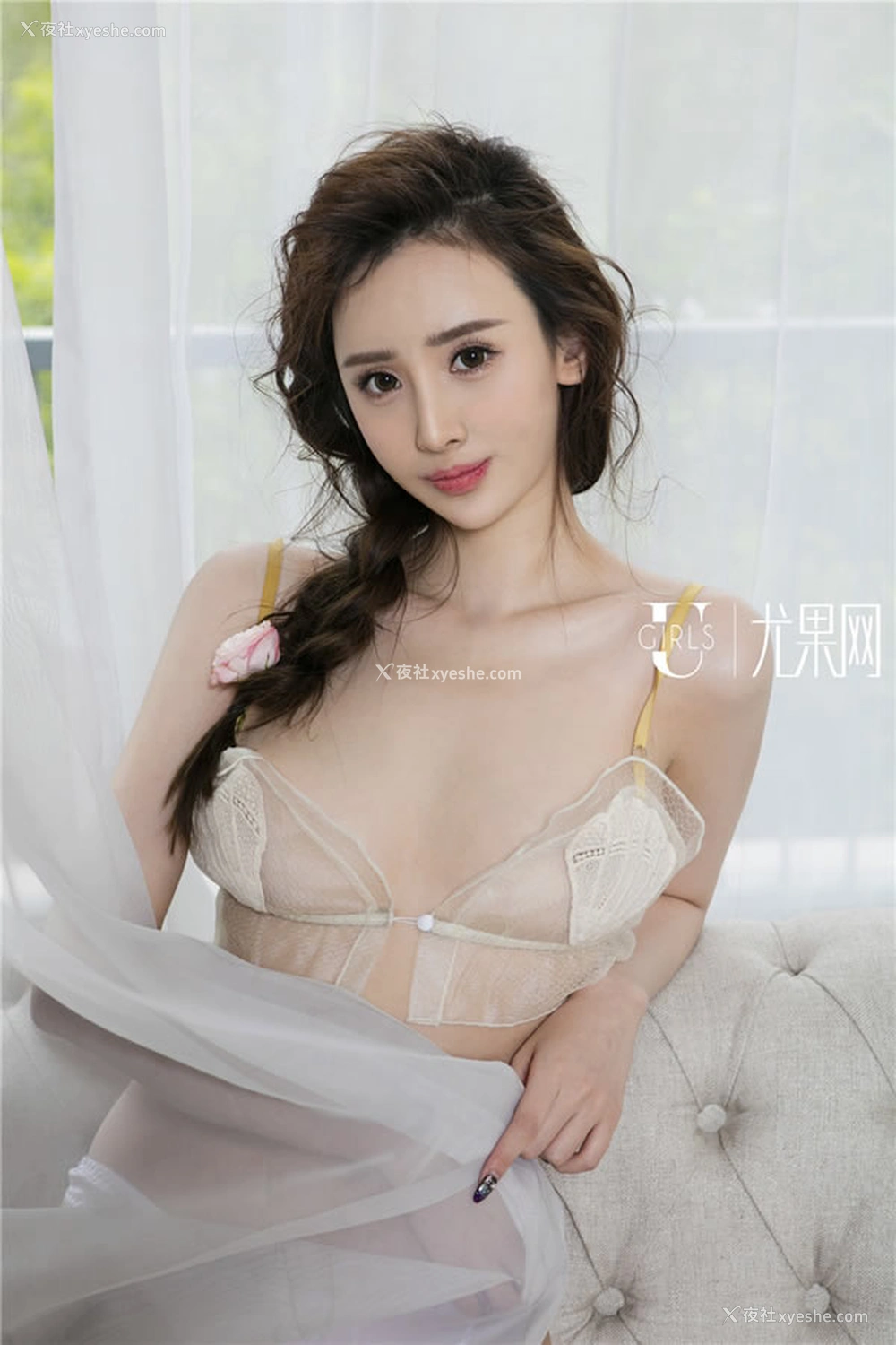 1P - 尤果网性感G奶美女于思琪无圣光顶级美乳香艳写真
